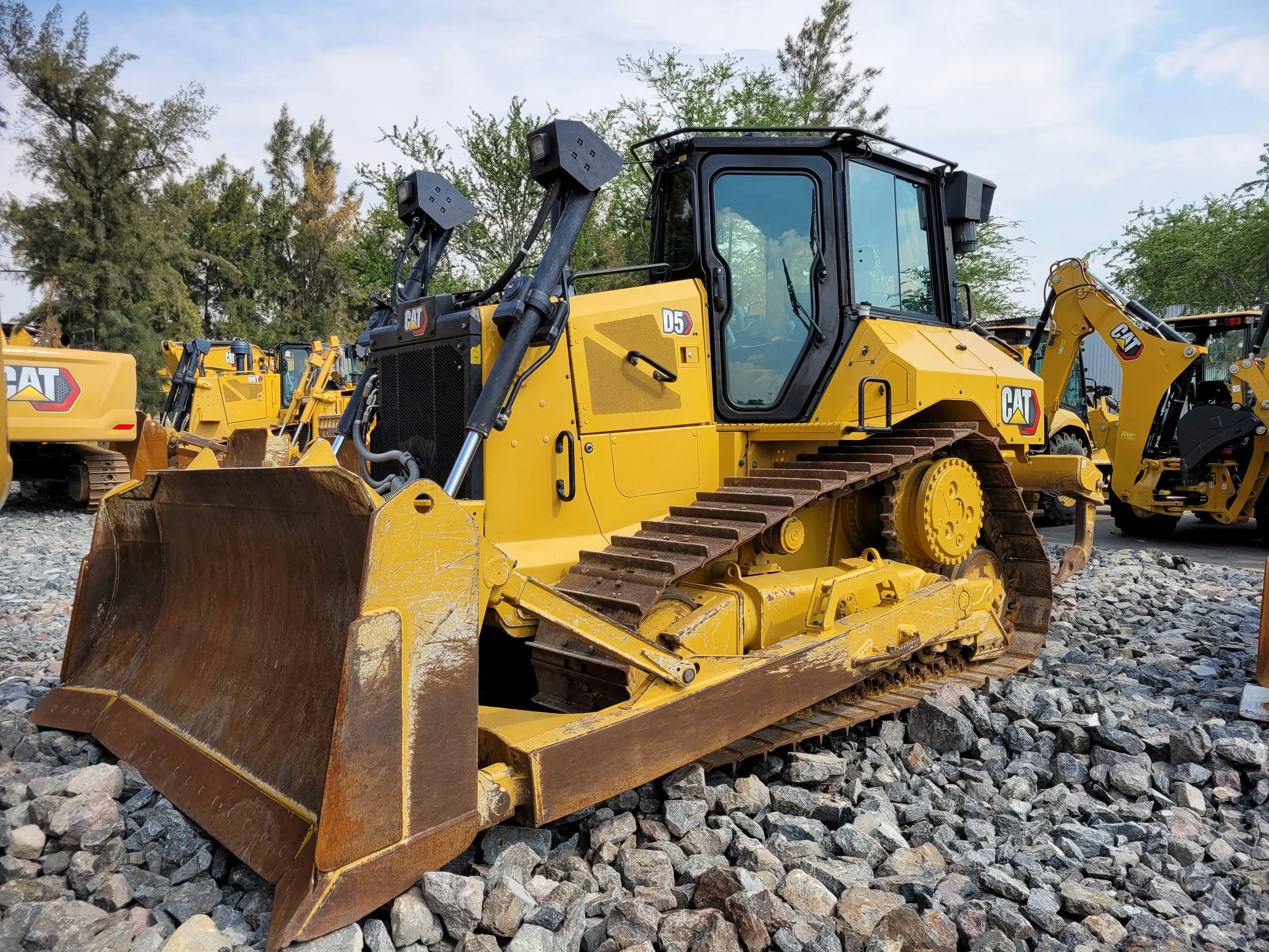 Bulldozer usado cat
