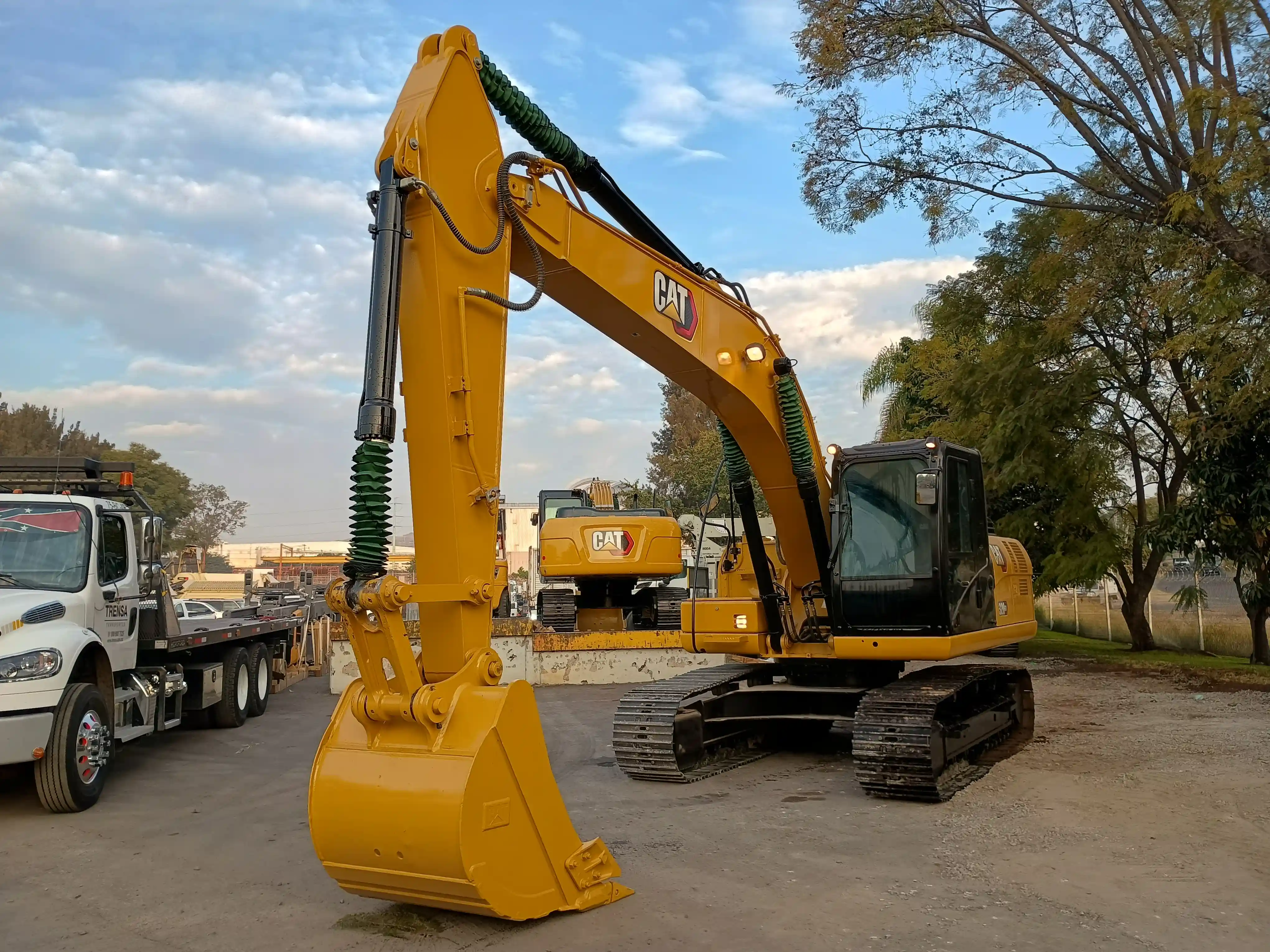 Excavadora usada cat