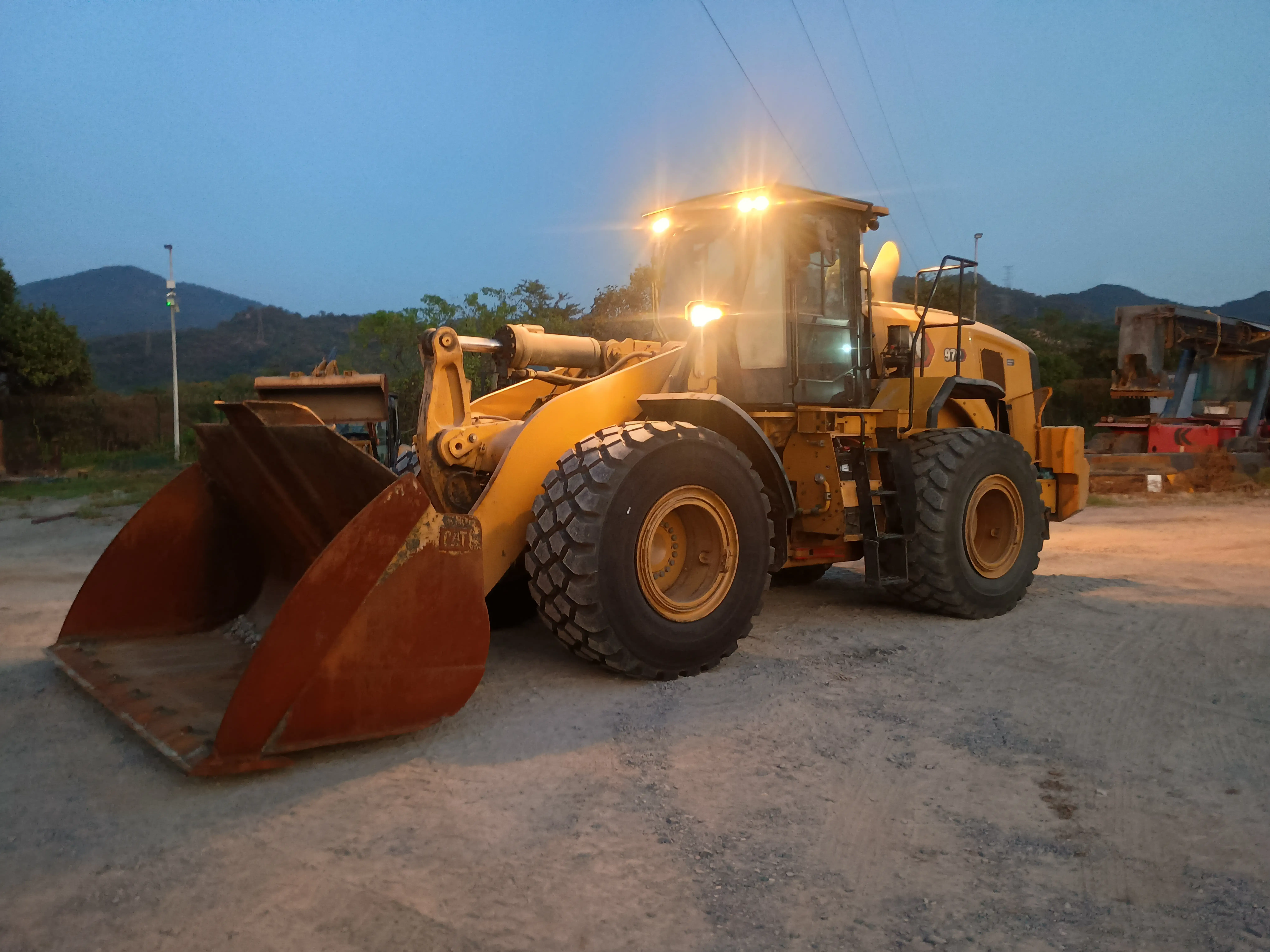 Cargador frontal usado