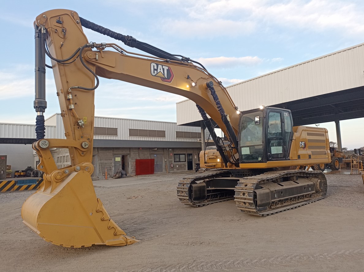 Excavadora usada cat