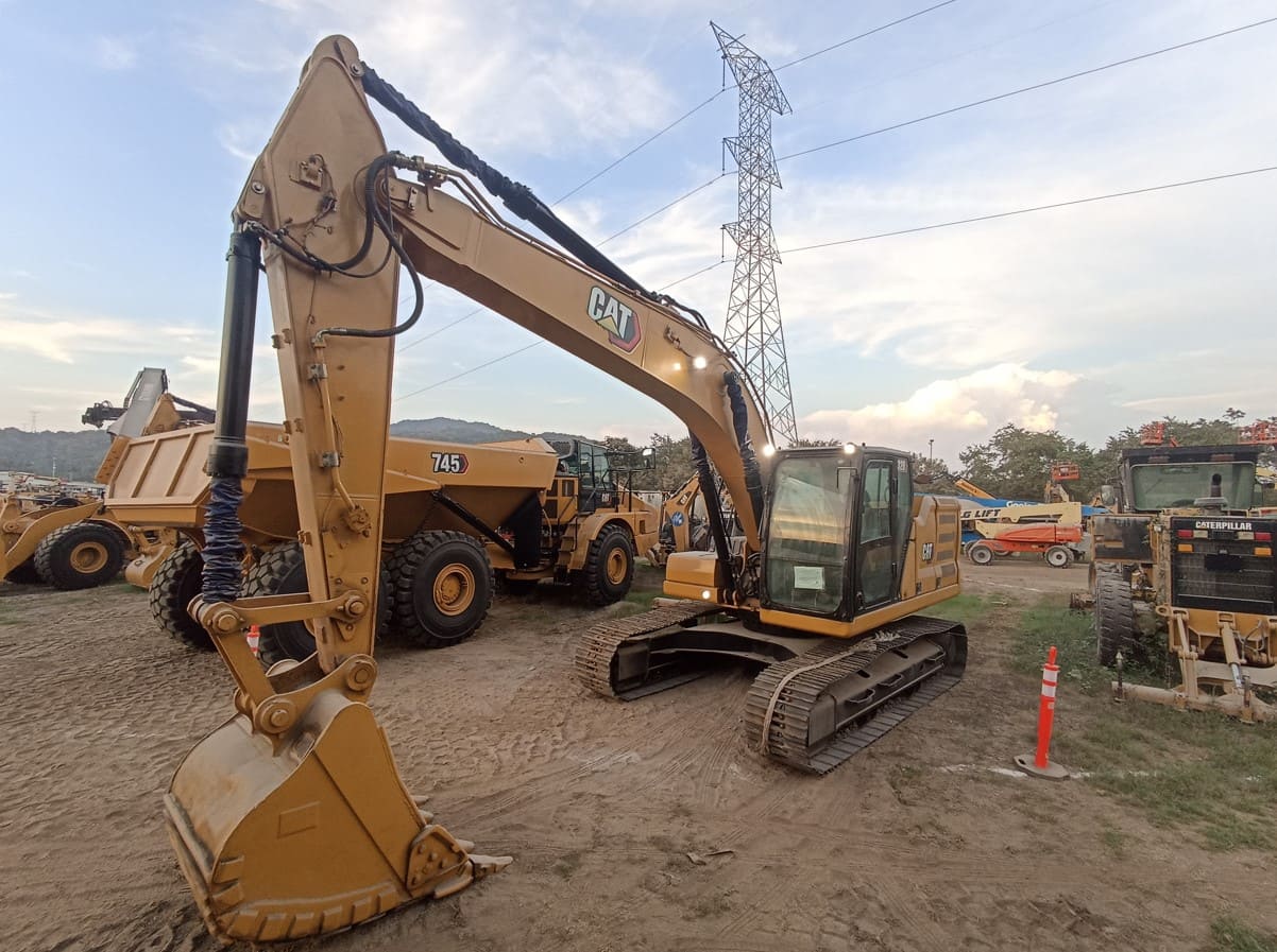 Excavadora usada cat