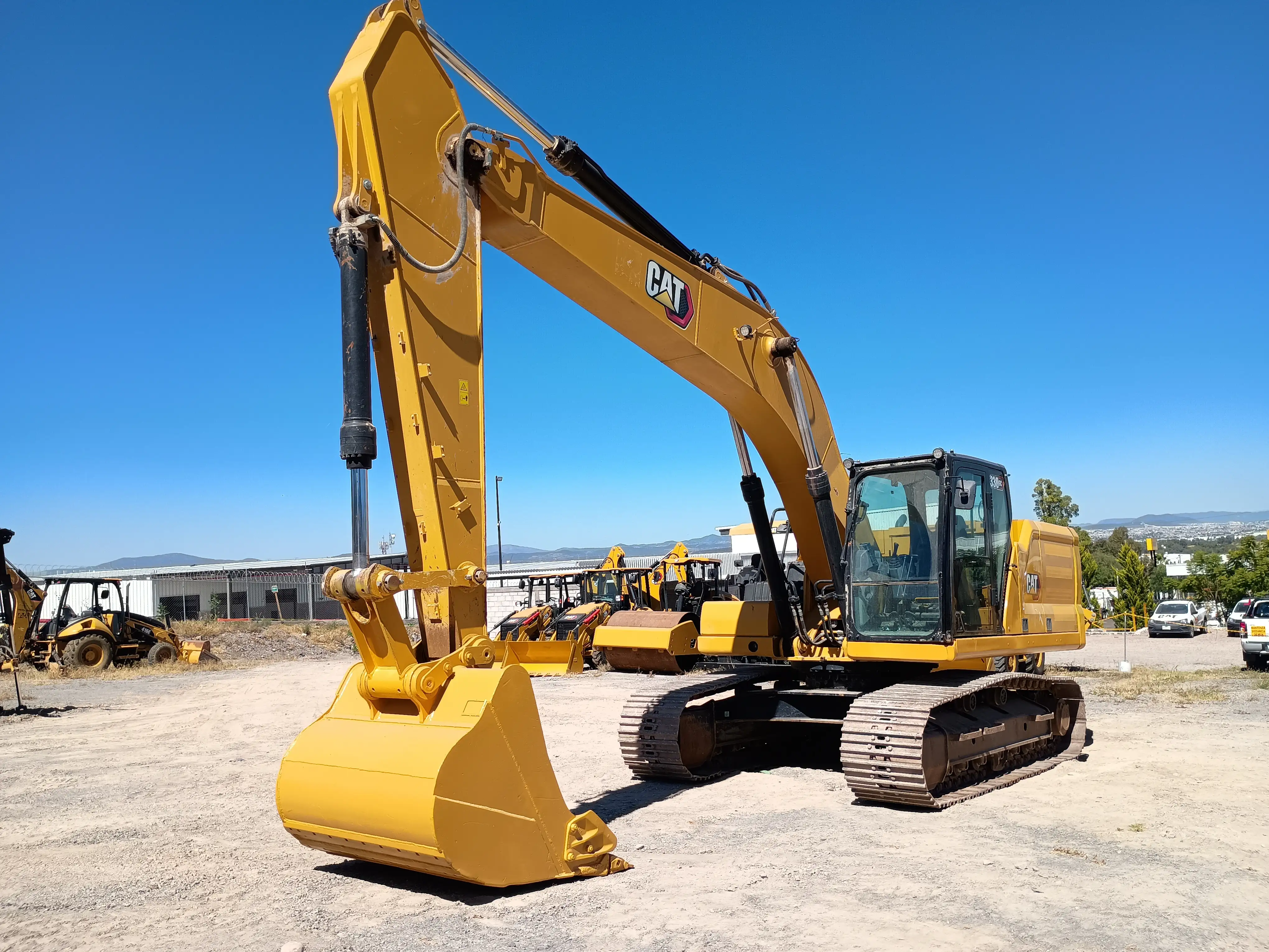 Excavadora usada cat