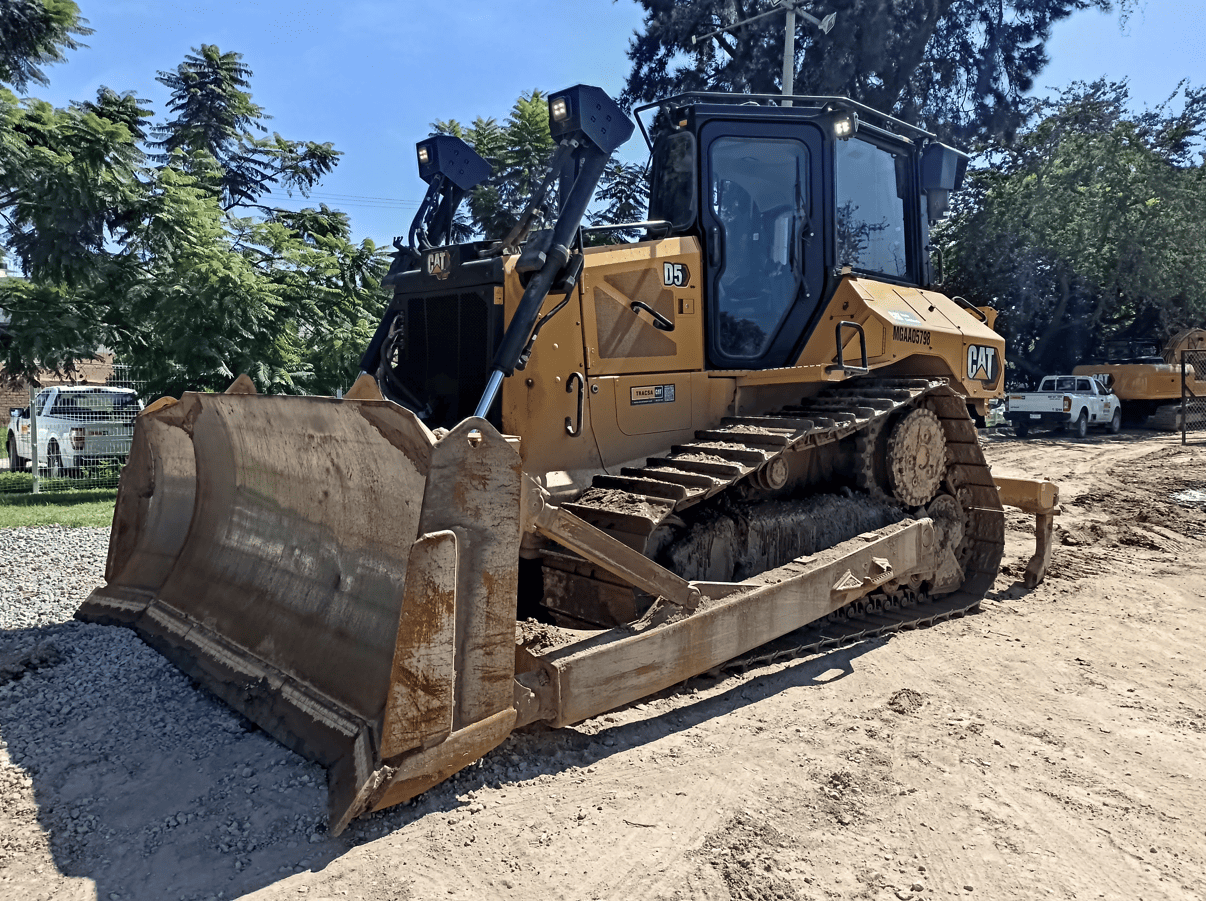 Bulldozer usado cat