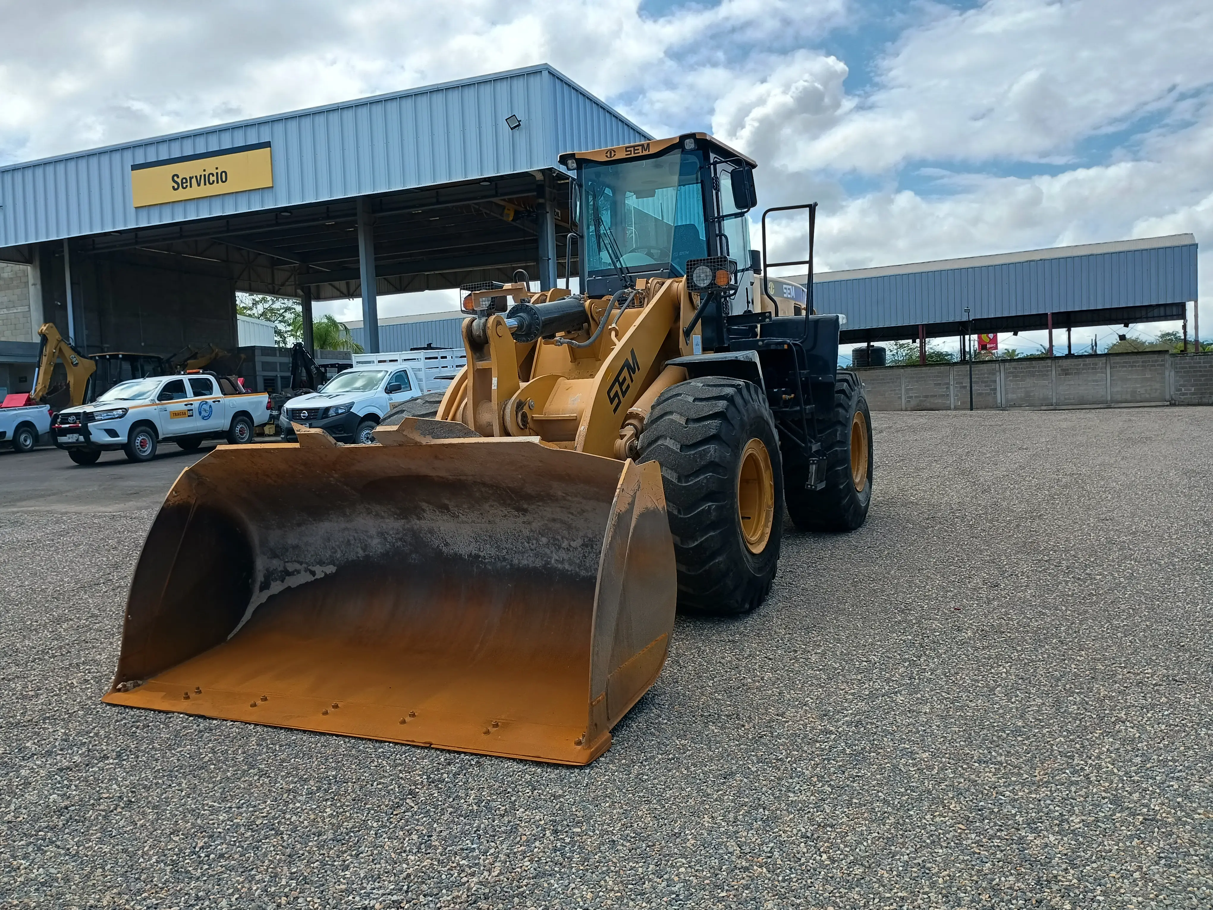 Cargador frontal usado