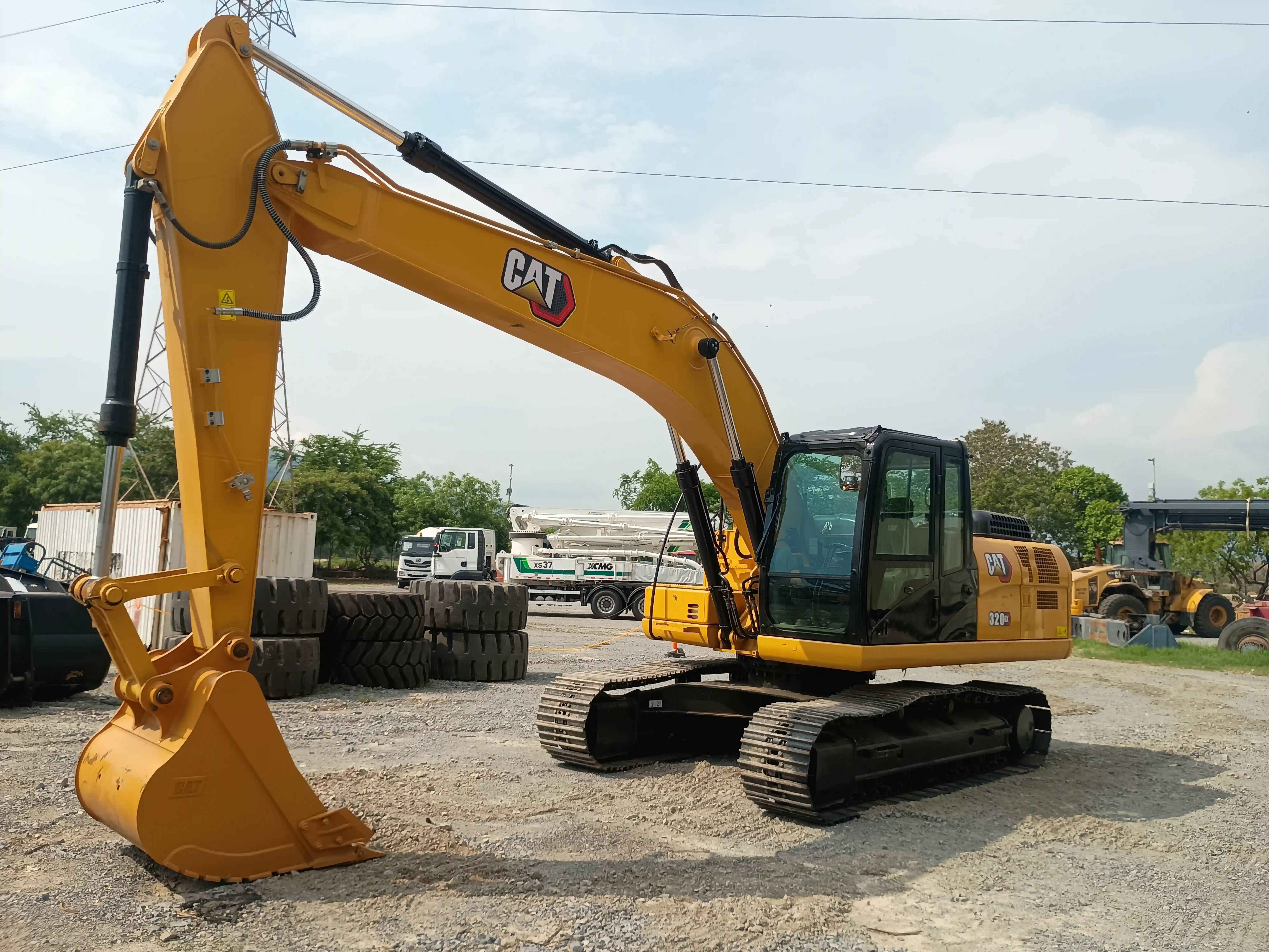 Excavadora usada cat