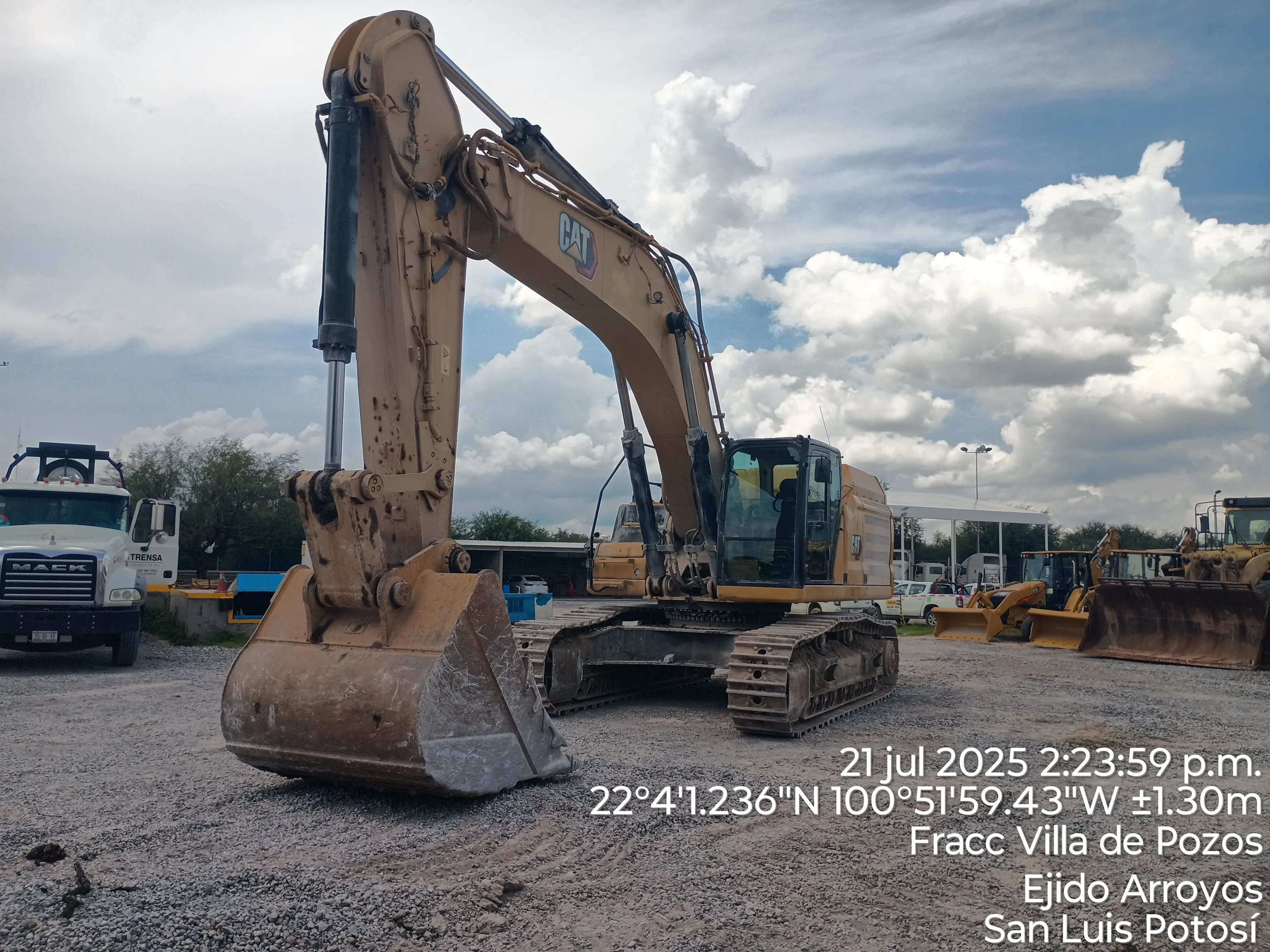 Excavadora usada cat