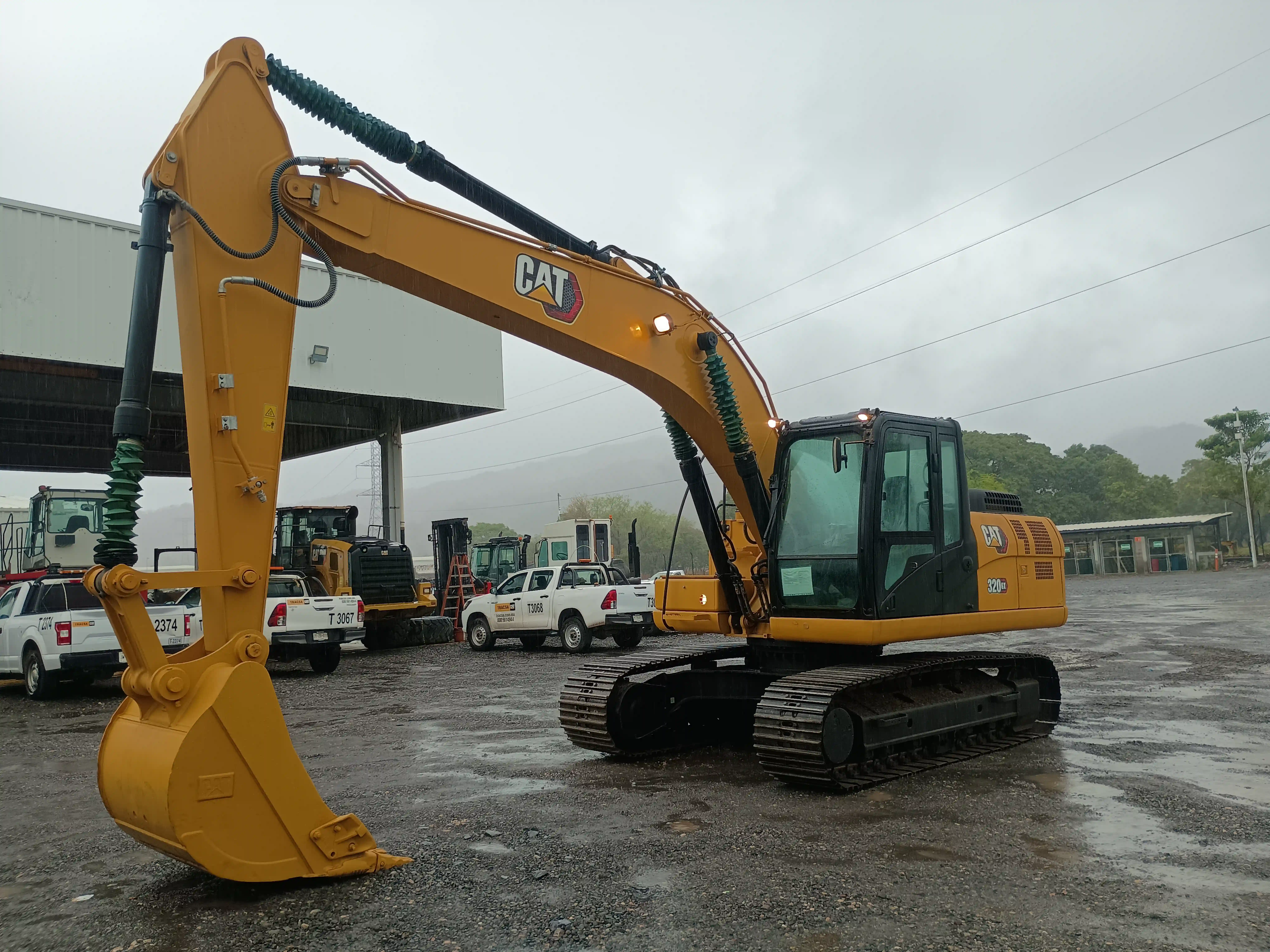 Excavadora usada cat