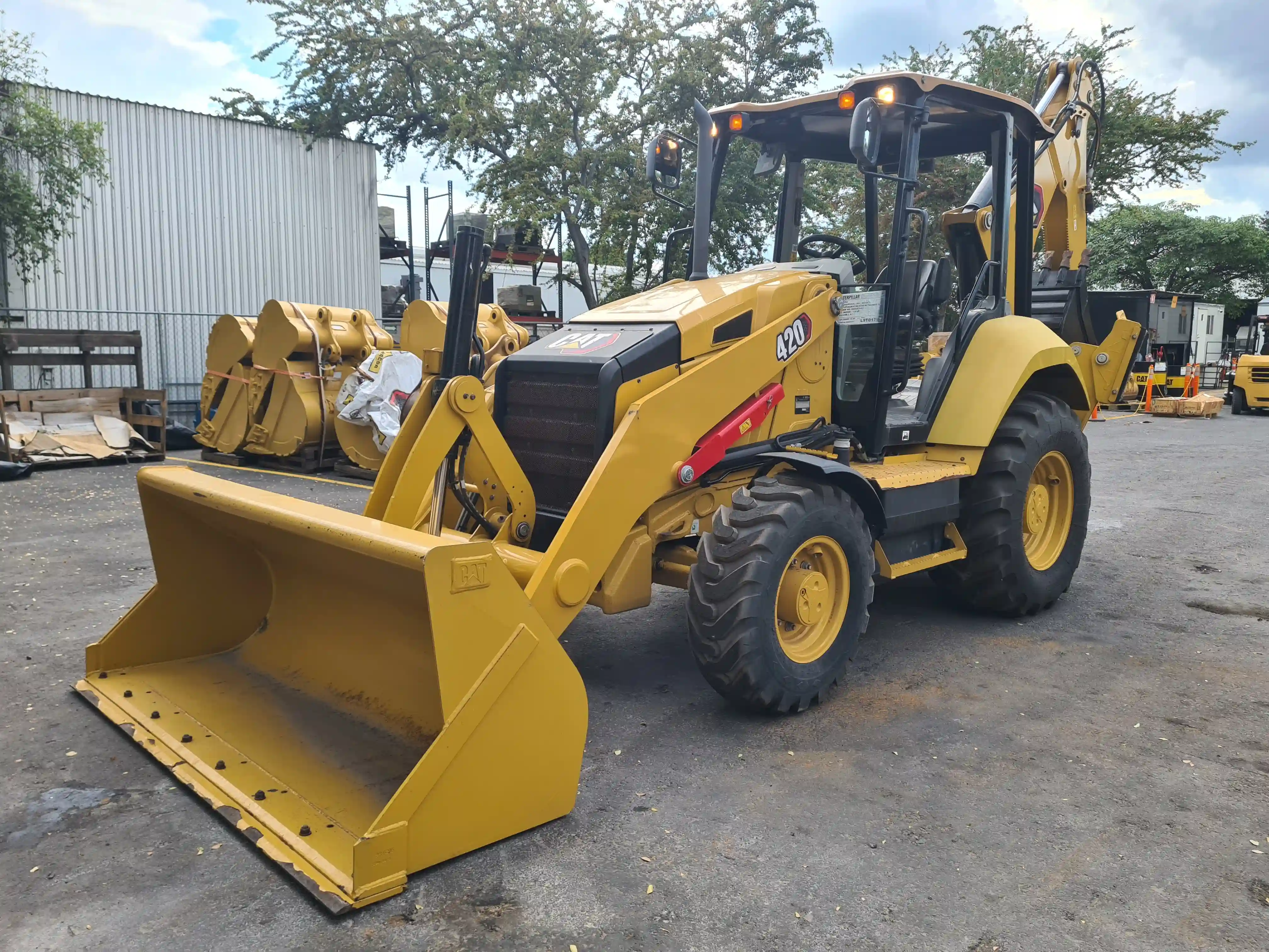 Retroexcavadora usada cat