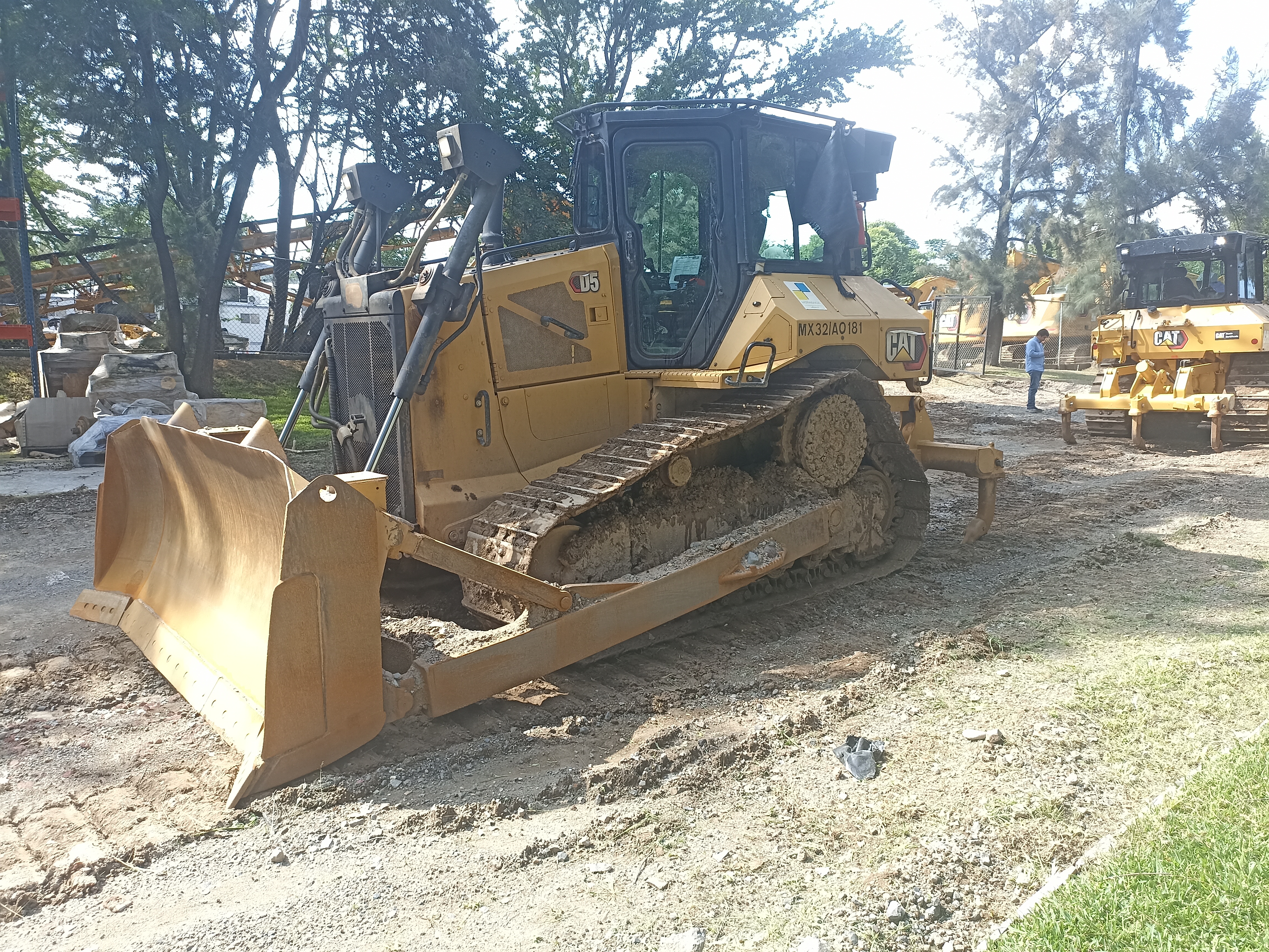 Bulldozer usado cat