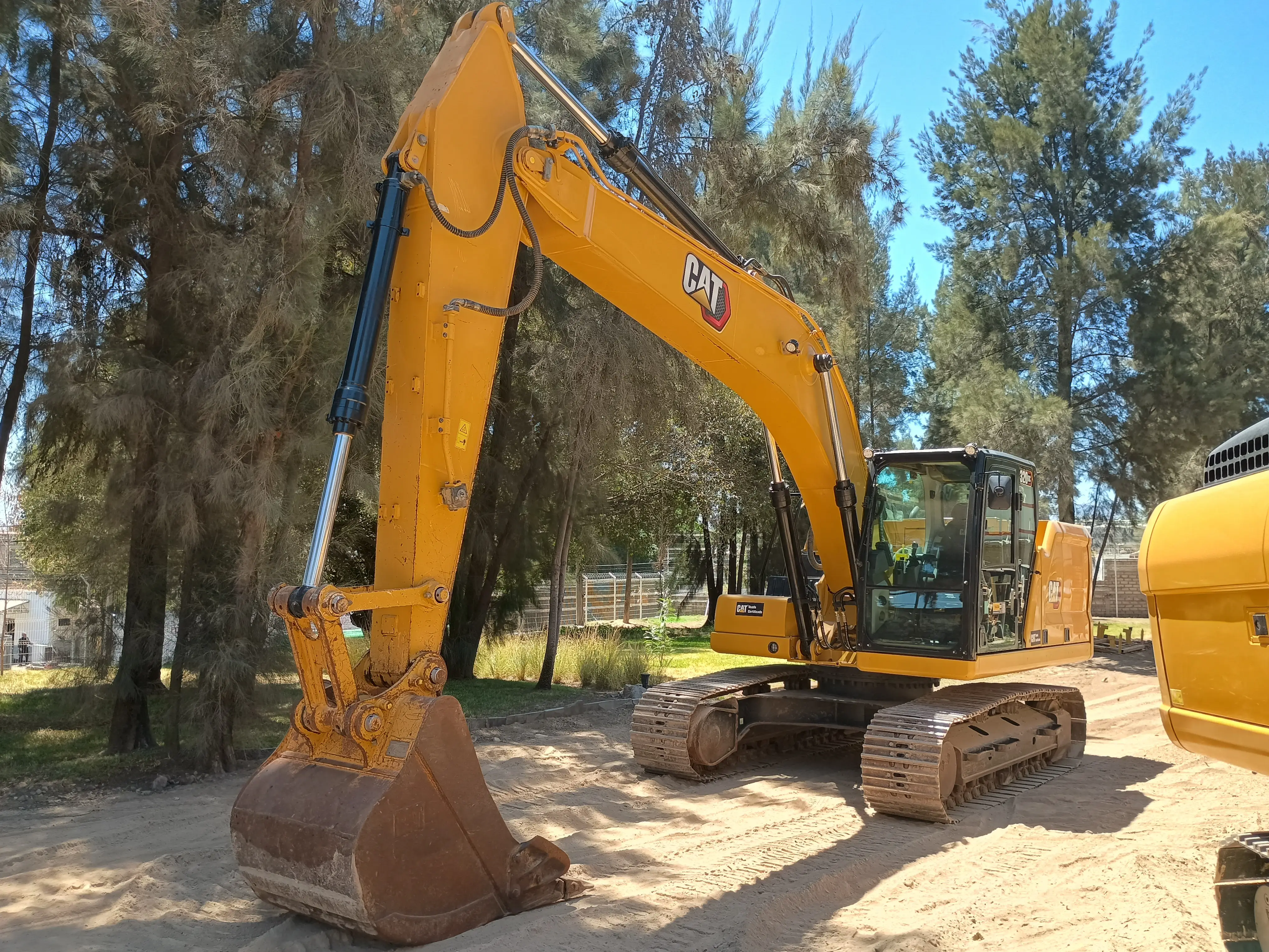 Excavadora usada cat