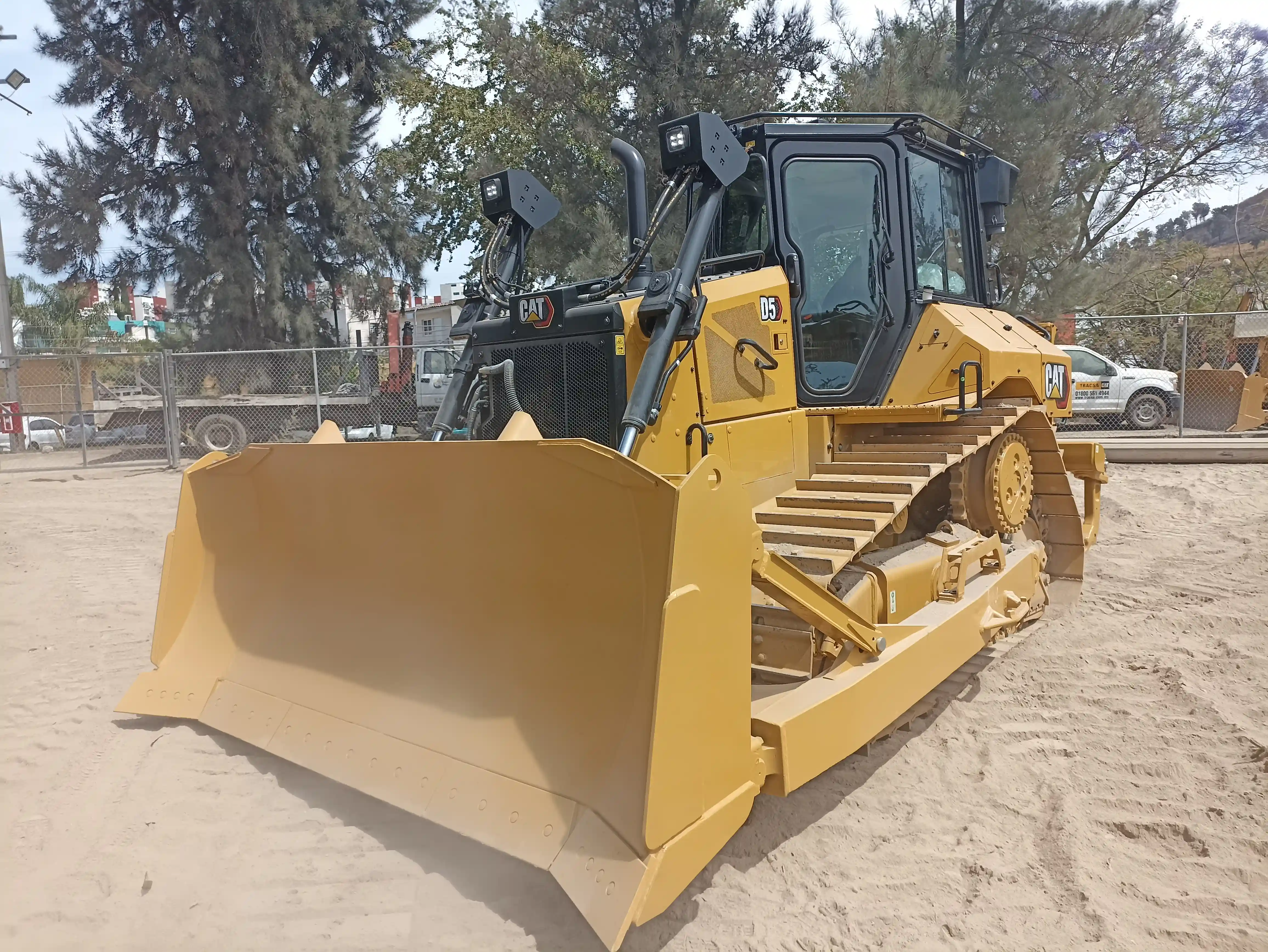 Bulldozer usado cat