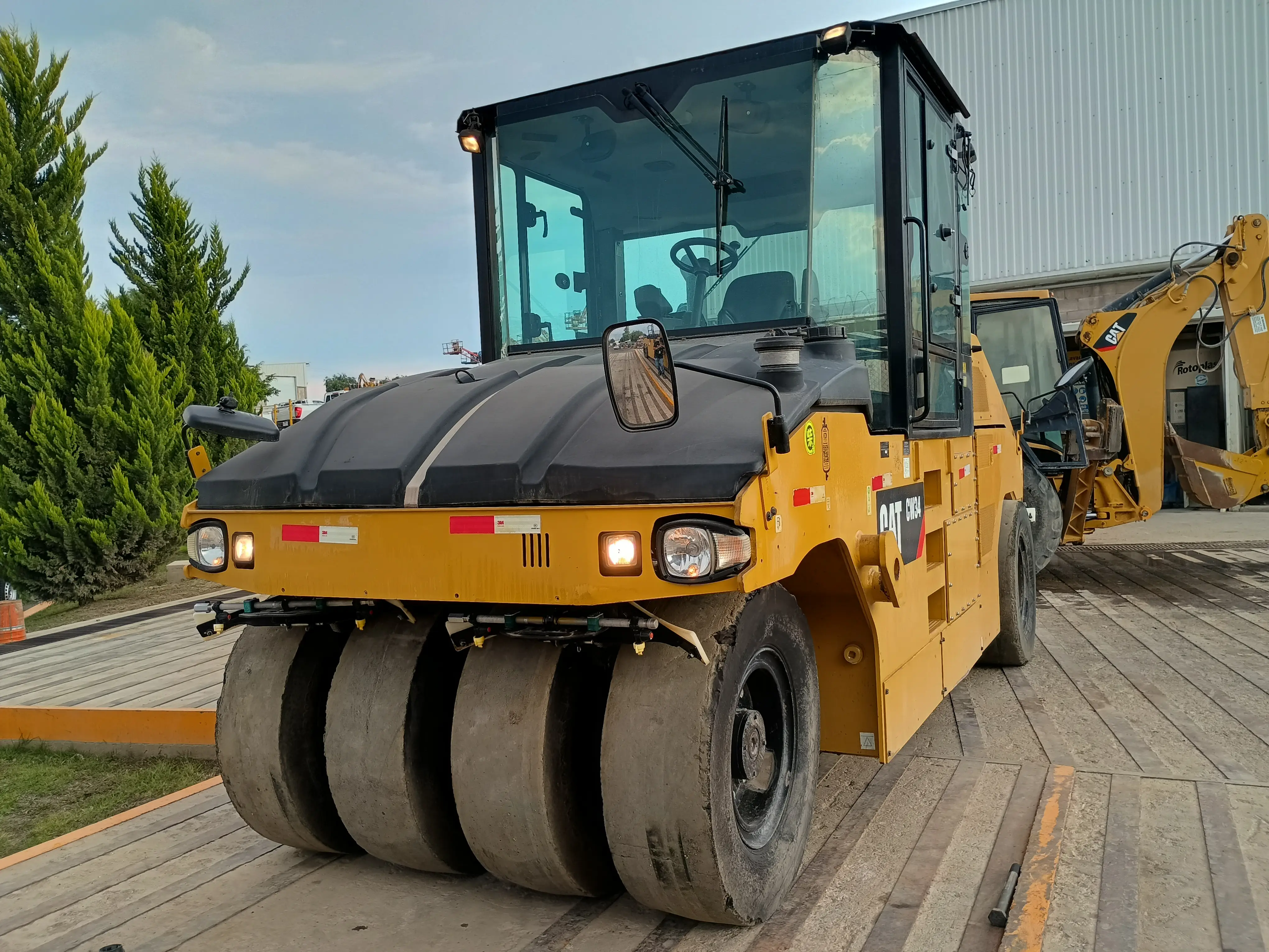 Compactadores de suelo usado