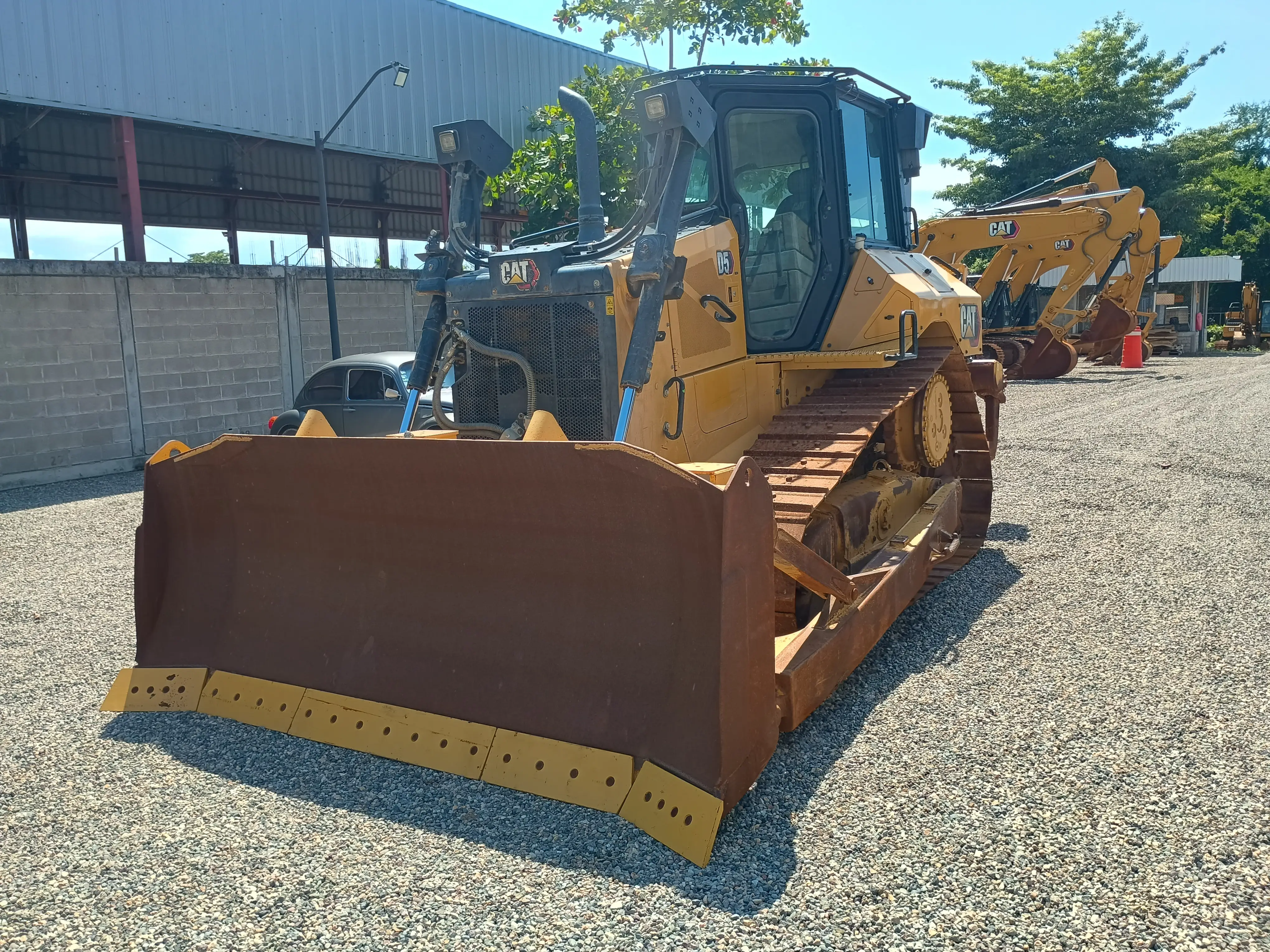 Bulldozer usado cat