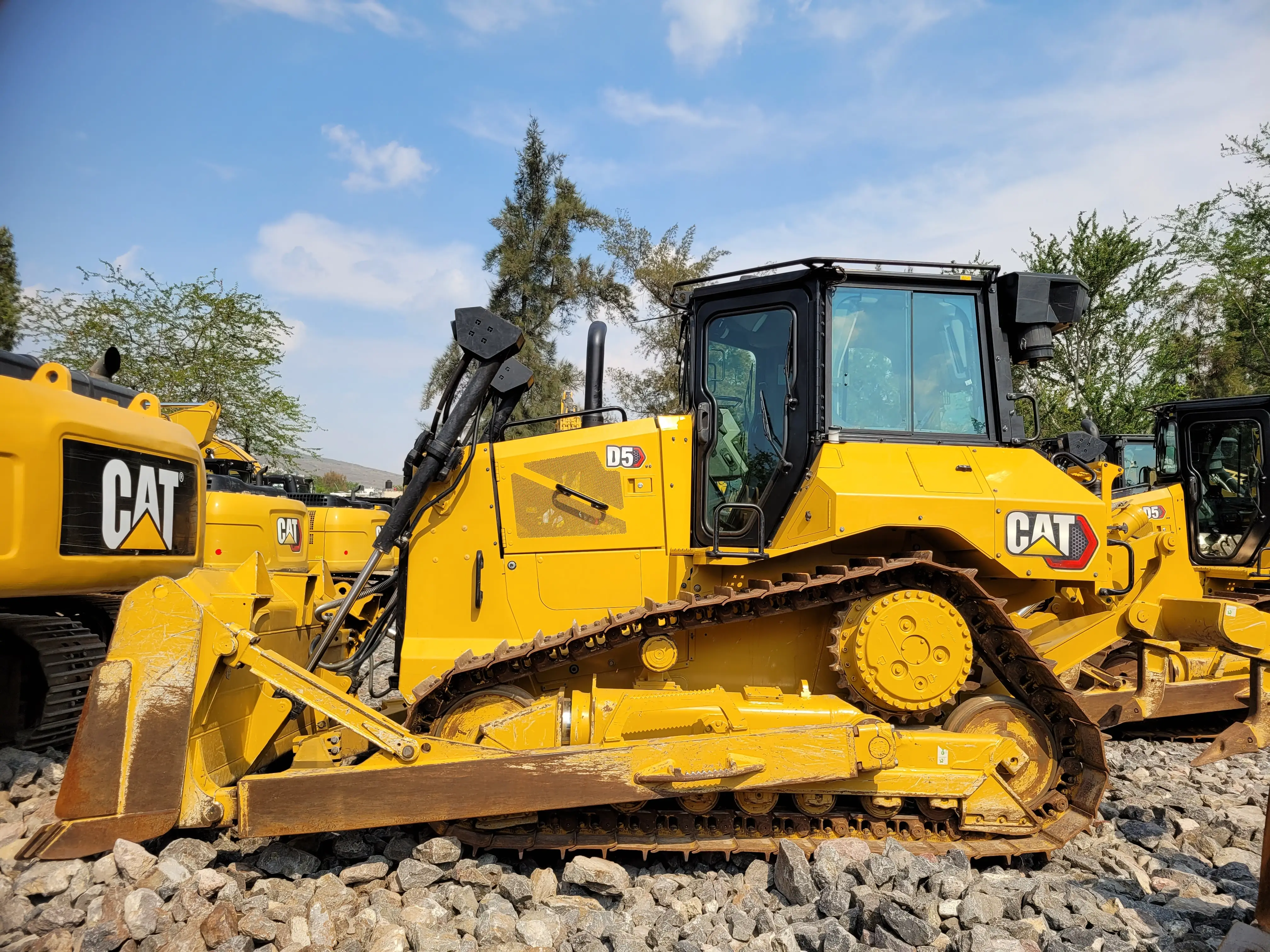Bulldozer usado cat