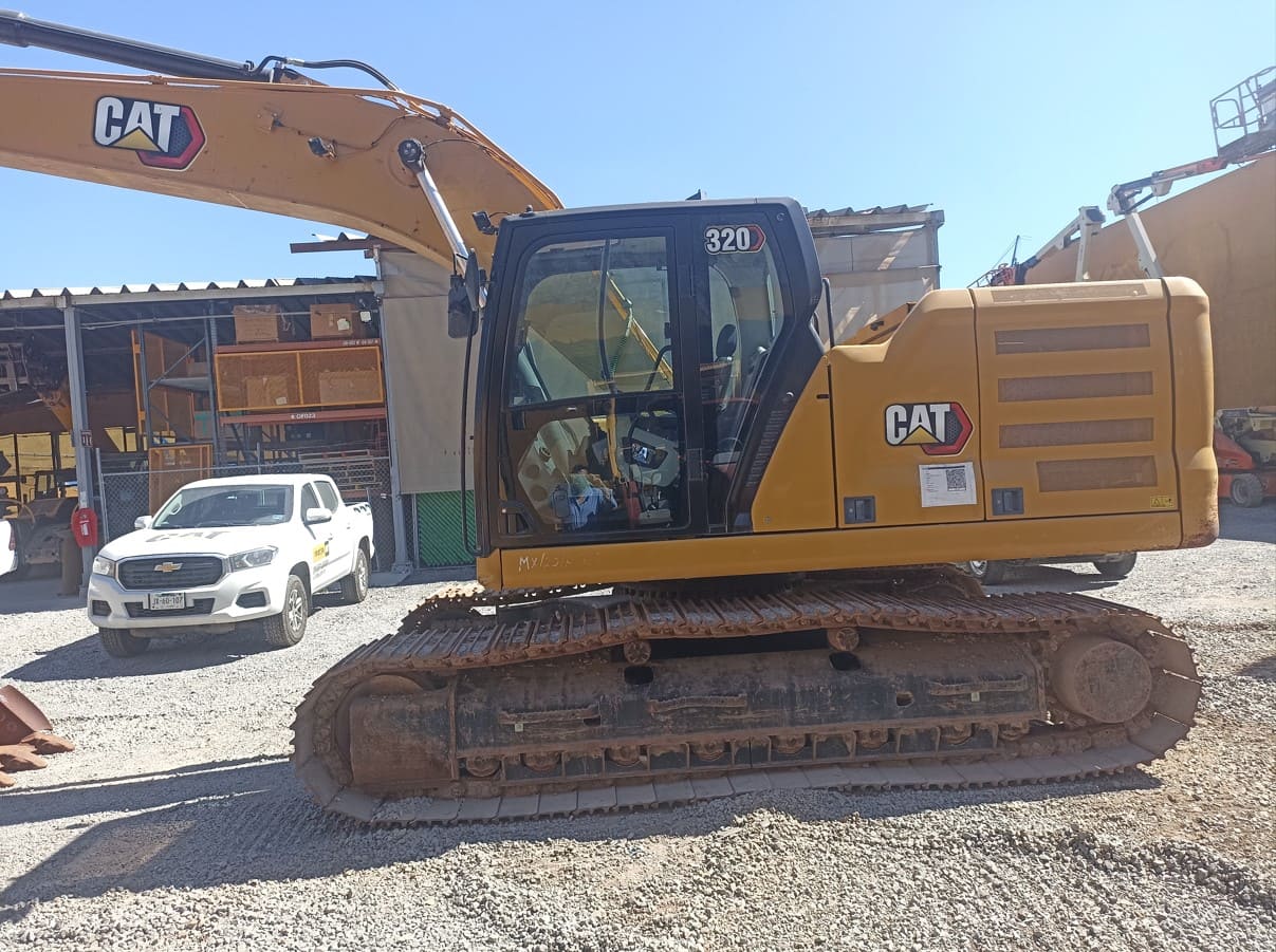 Excavadora usada cat
