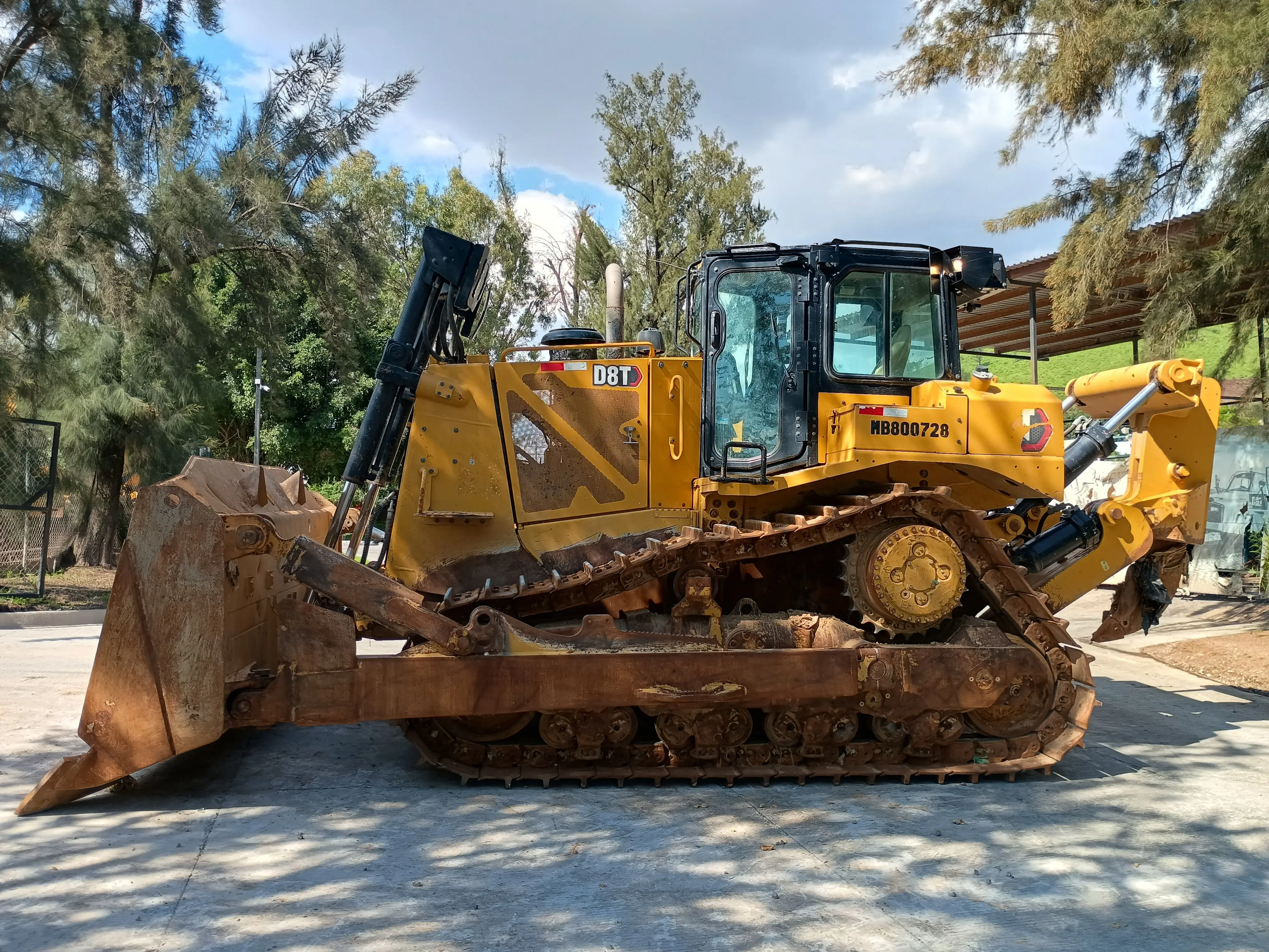 Bulldozer usado cat