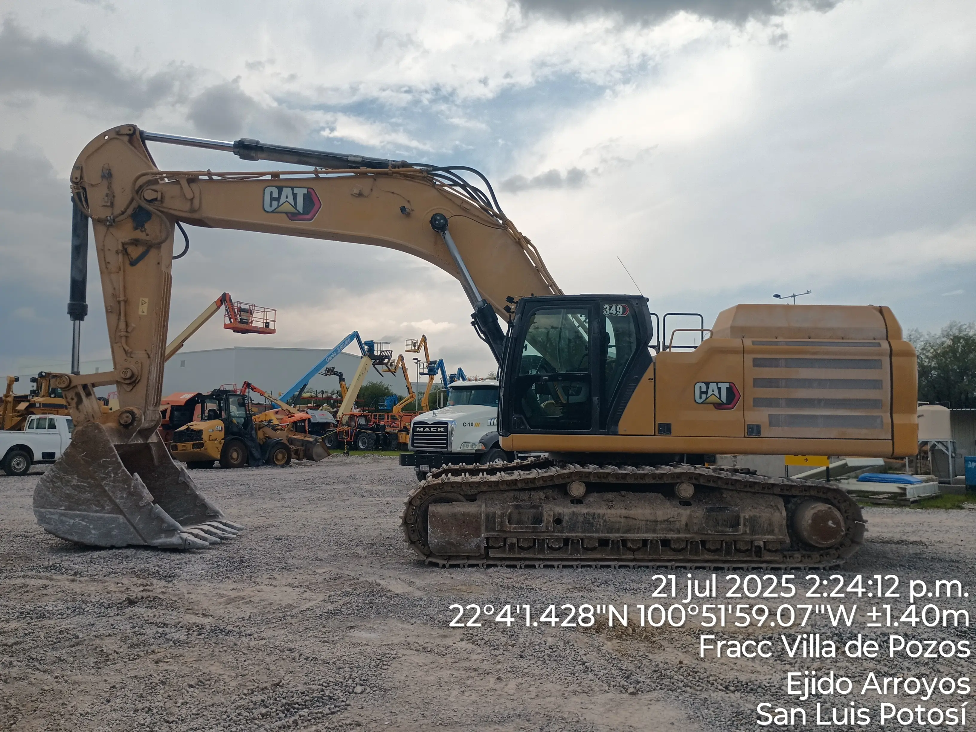 Excavadora usada cat