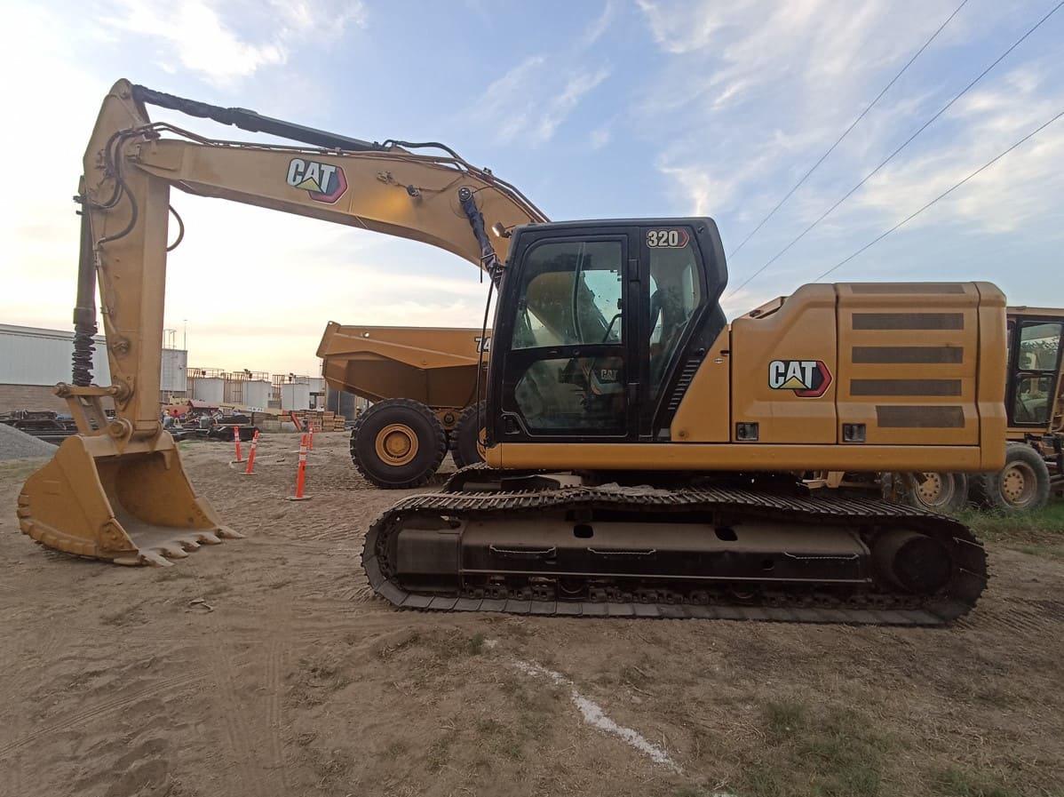 Excavadora usada cat