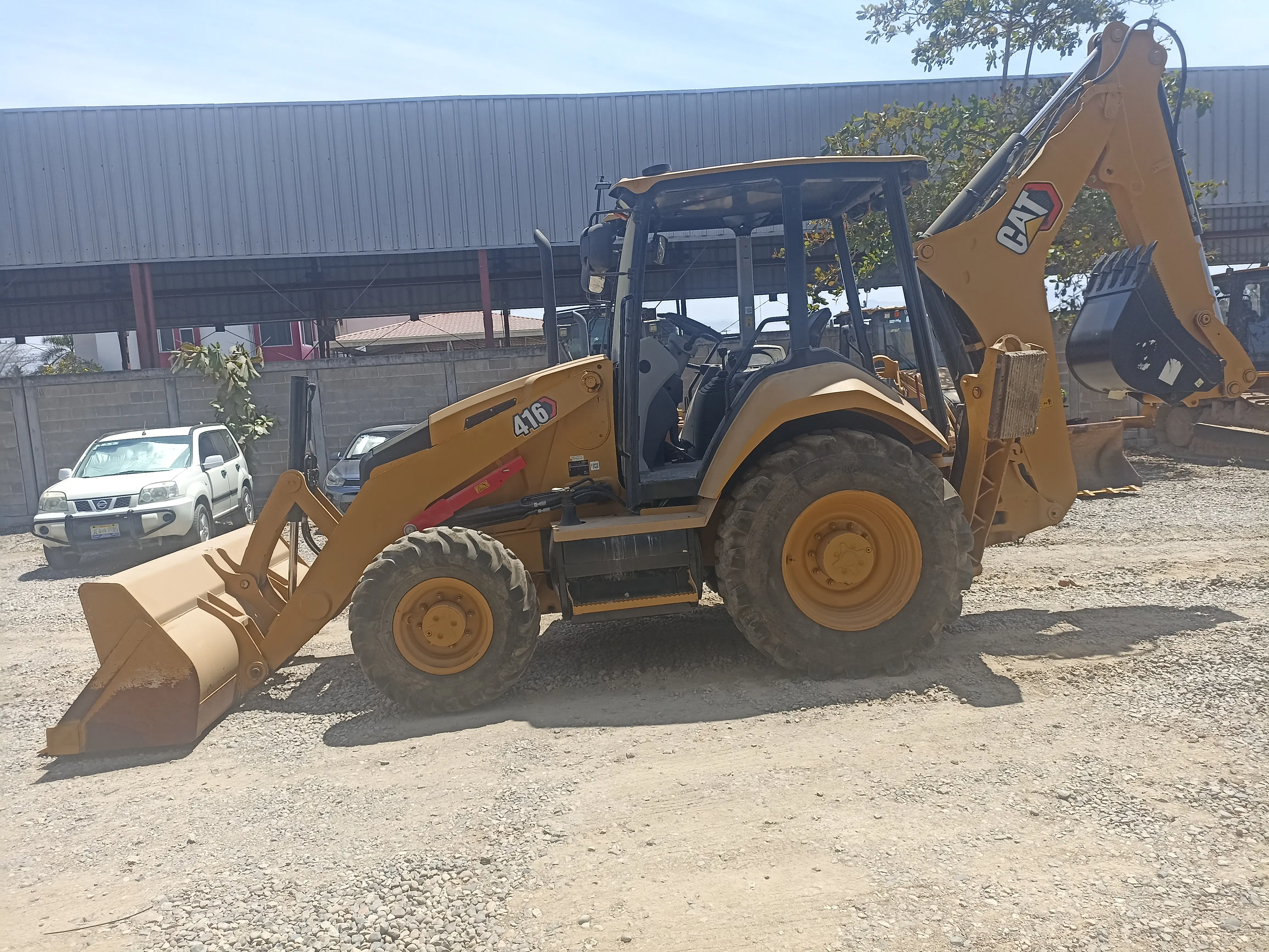 Retroexcavadora usada cat