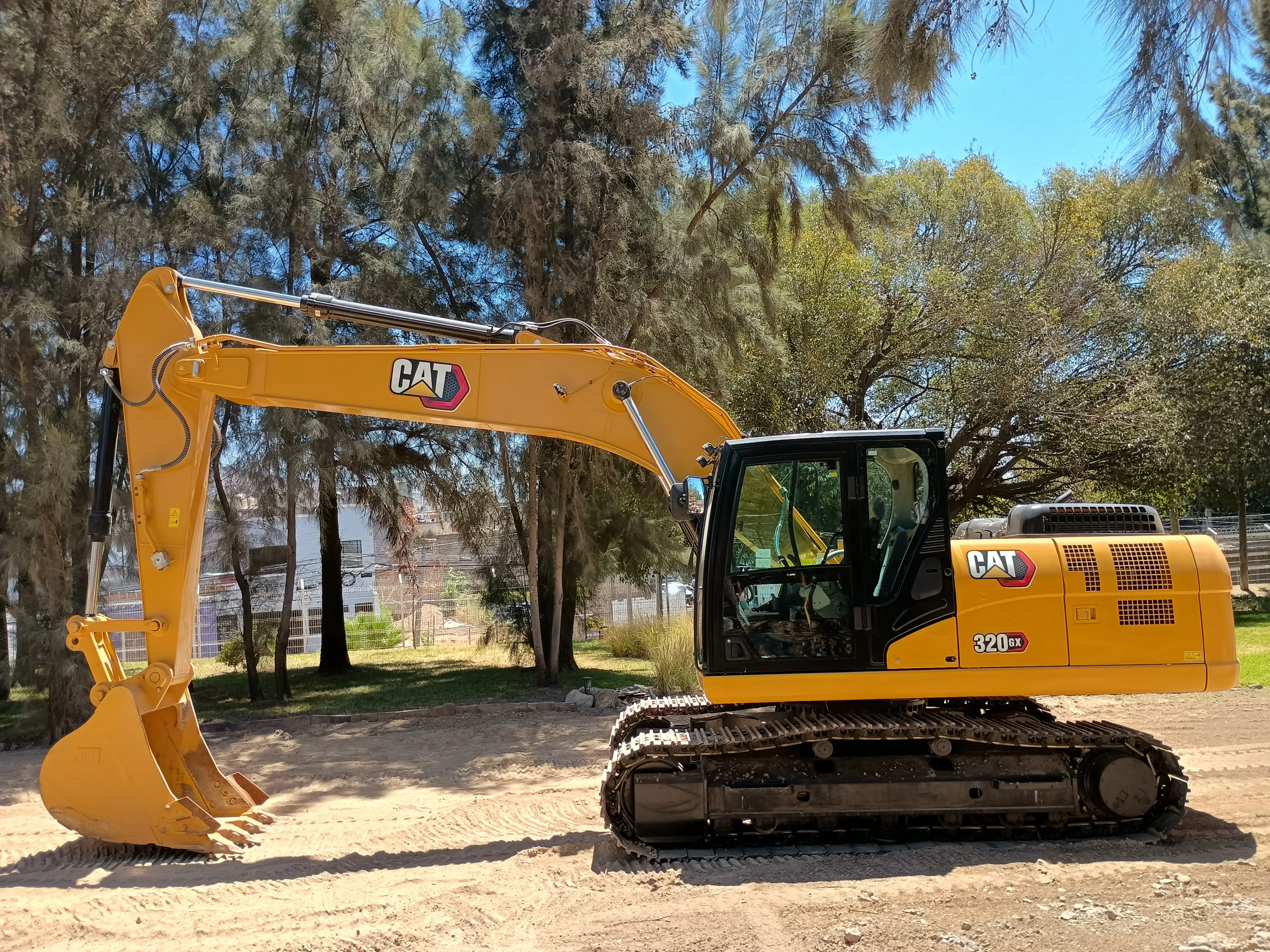 Excavadora usada cat