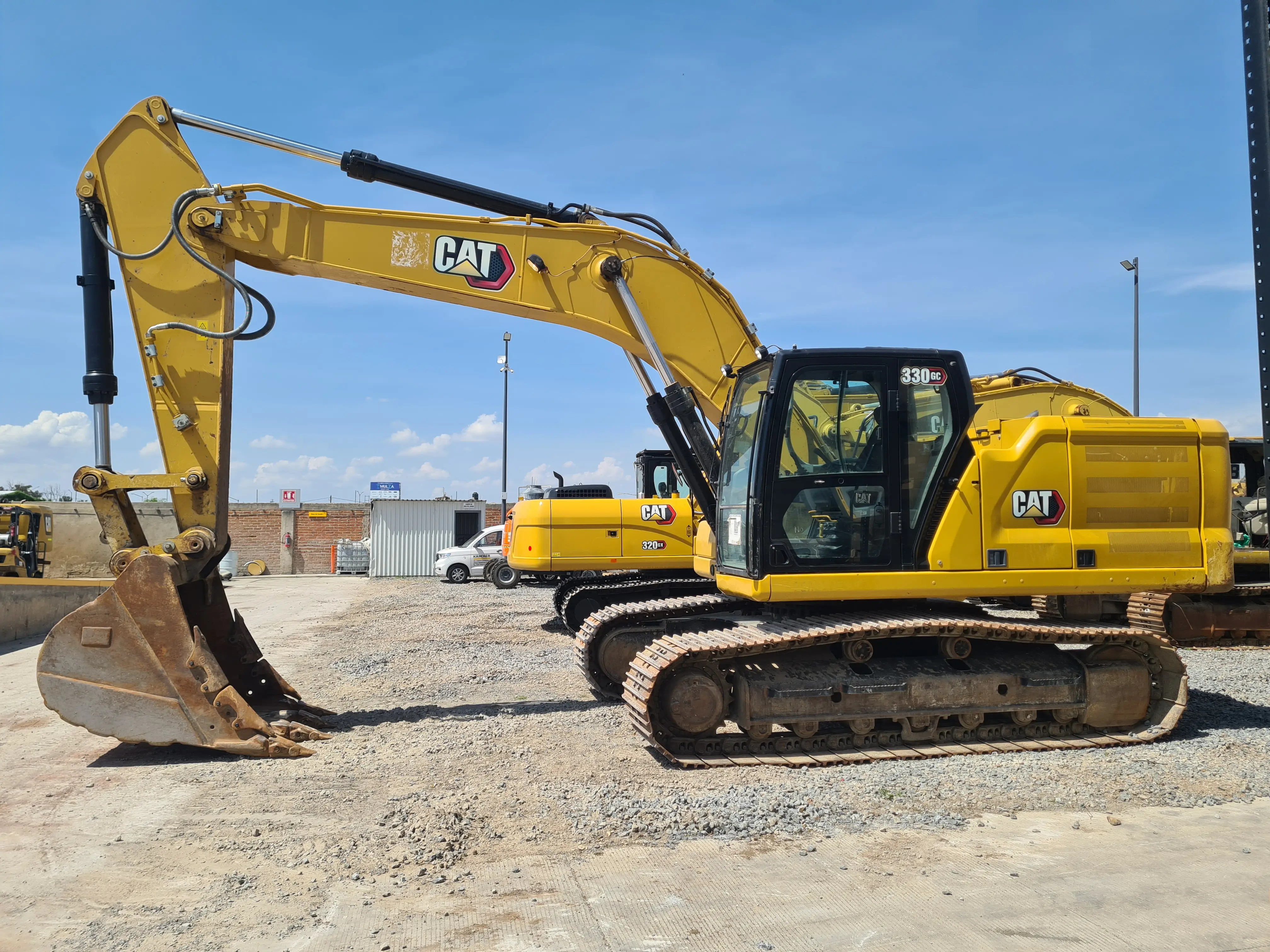 Excavadora usada cat