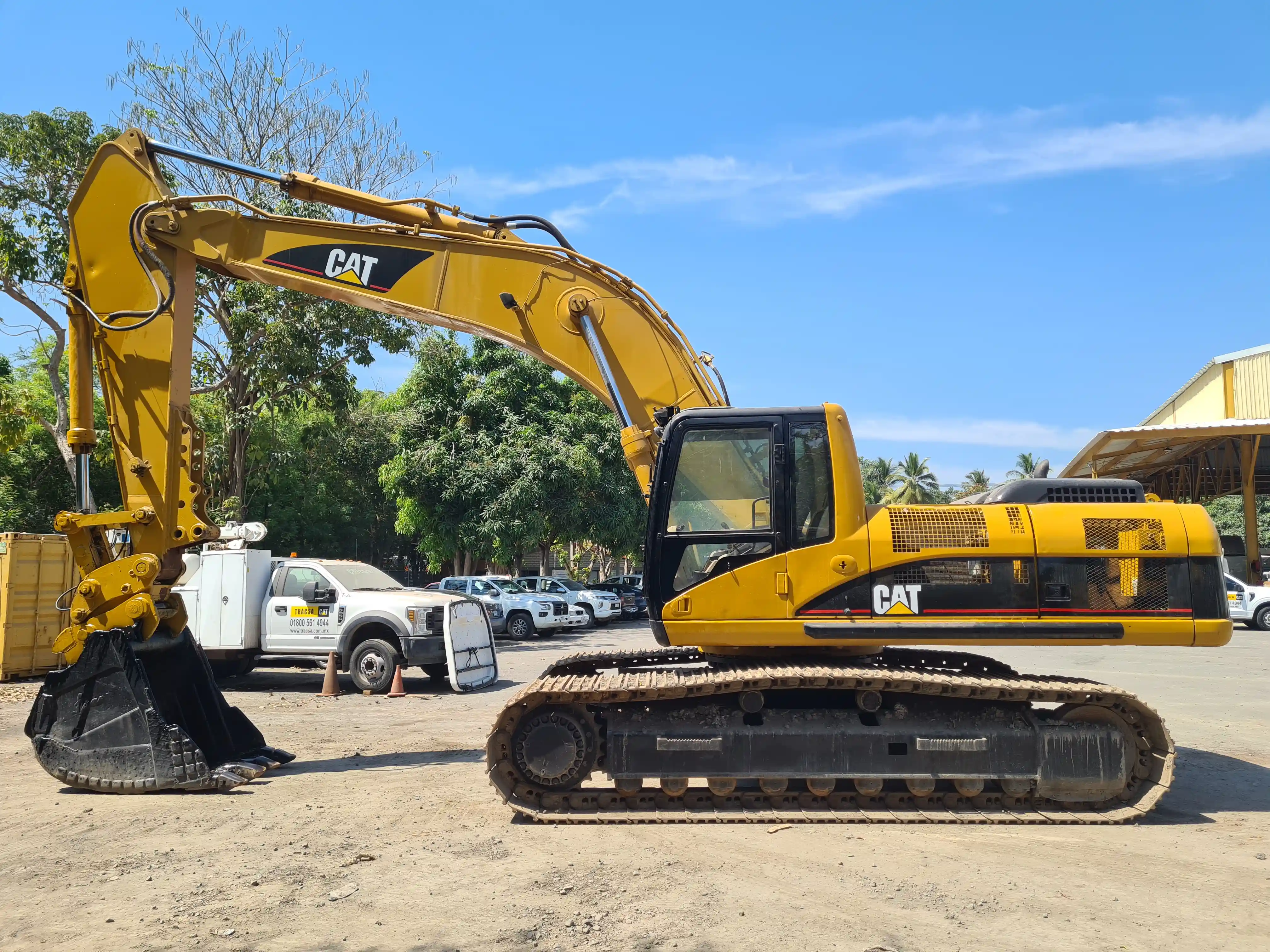 Excavadora usada cat