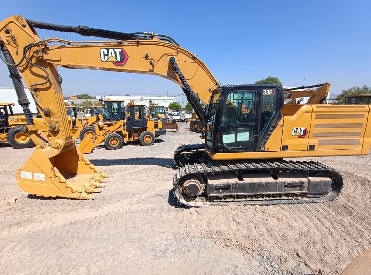 Excavadora usada cat