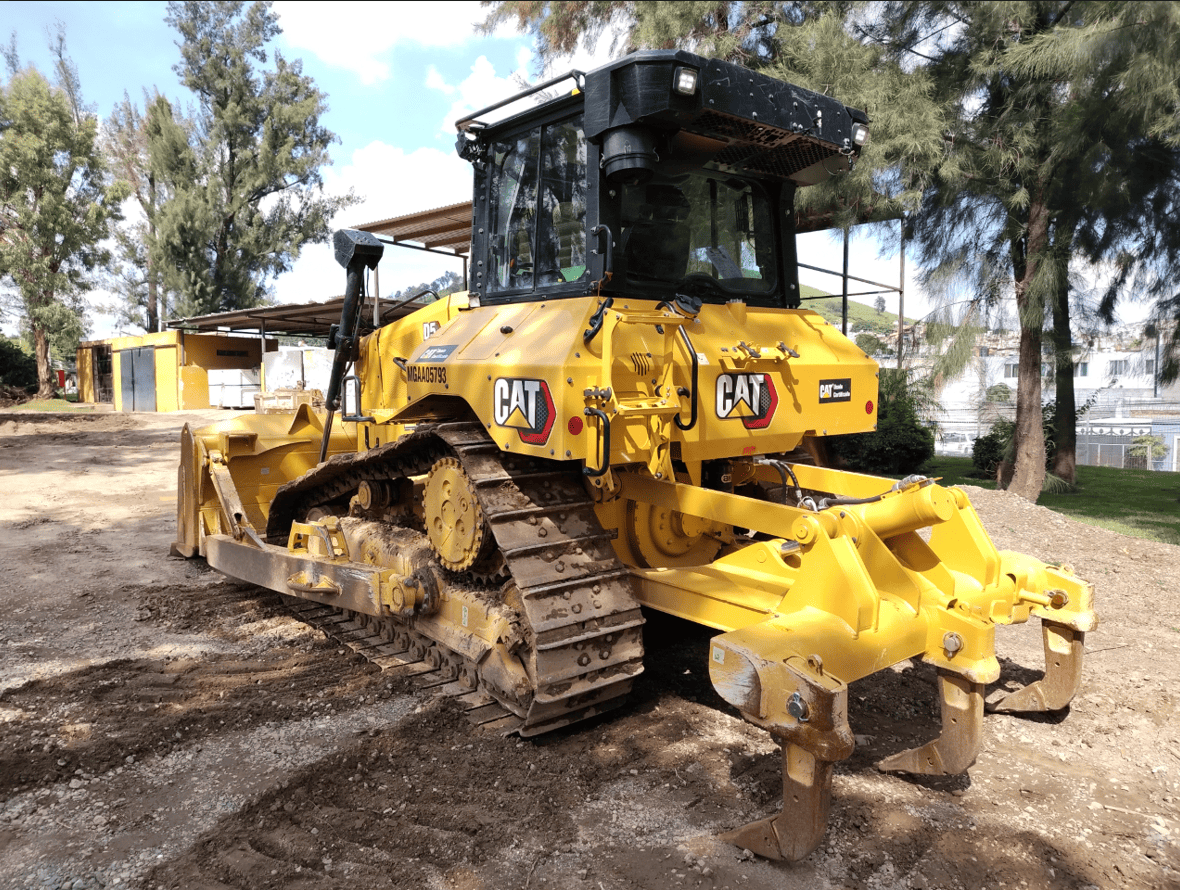 Bulldozer usado cat