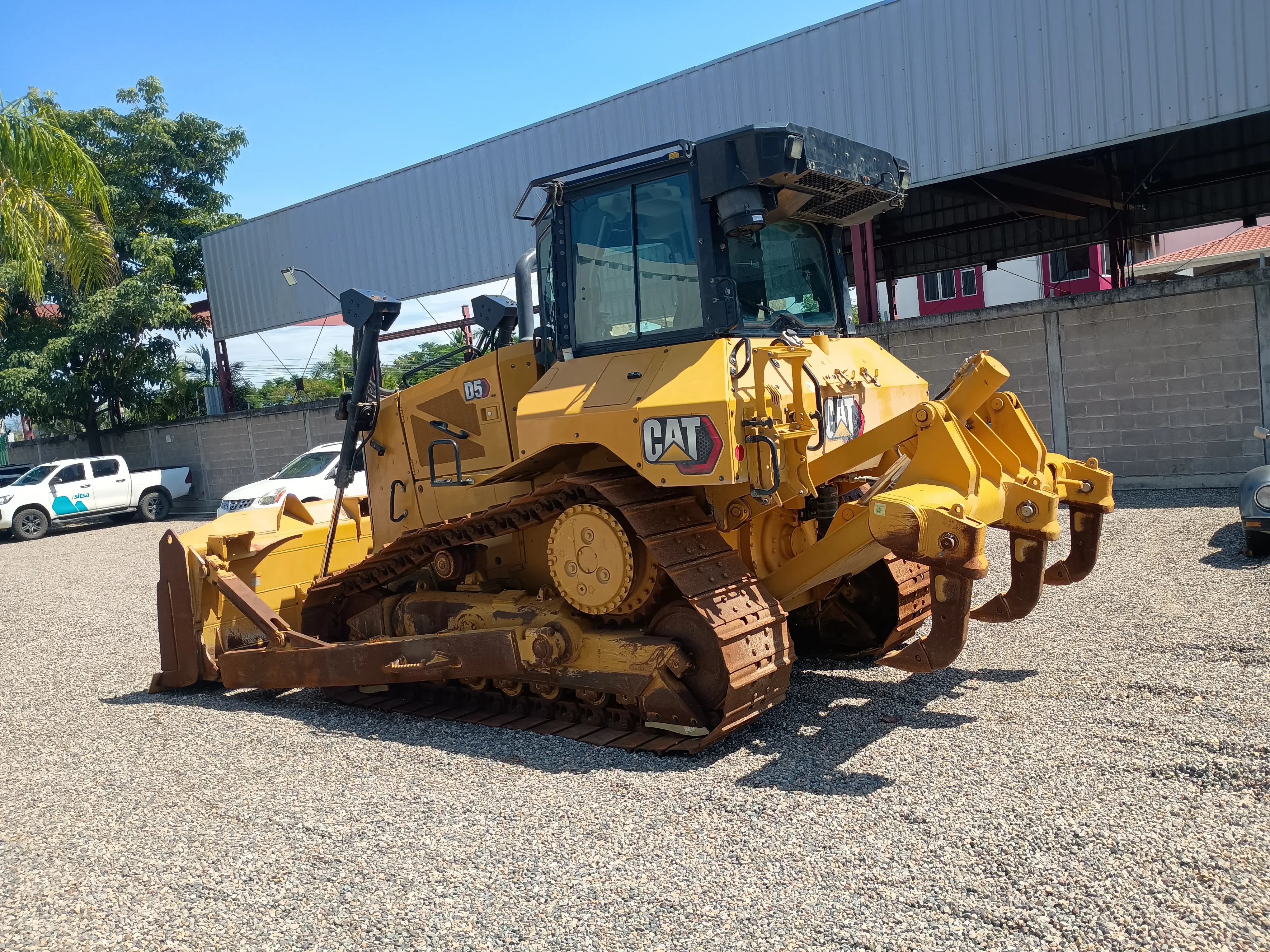 Bulldozer usado cat