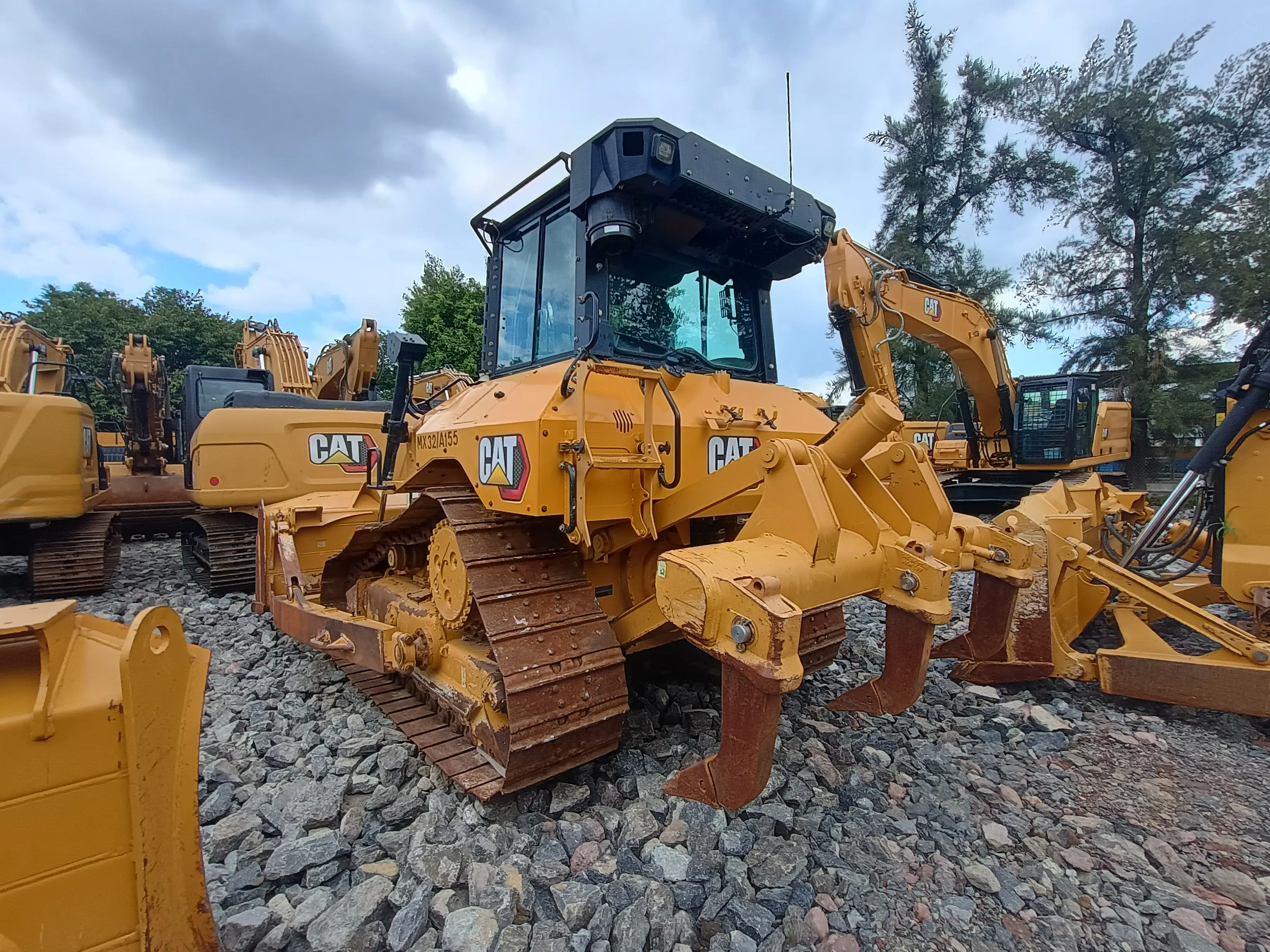 Bulldozer usado cat
