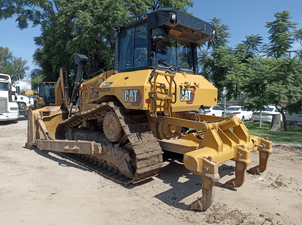 Bulldozer usado cat