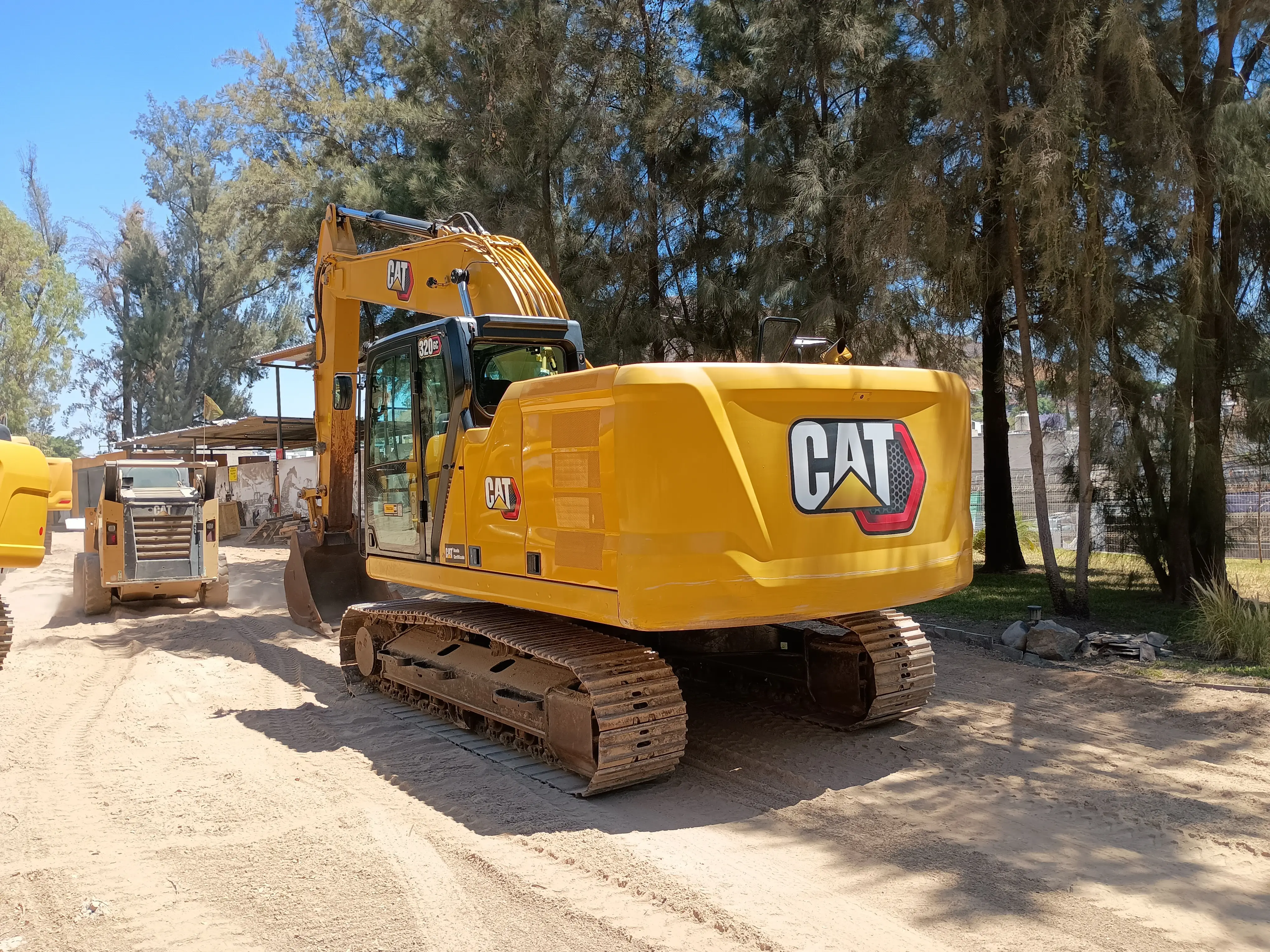 Excavadora usada cat