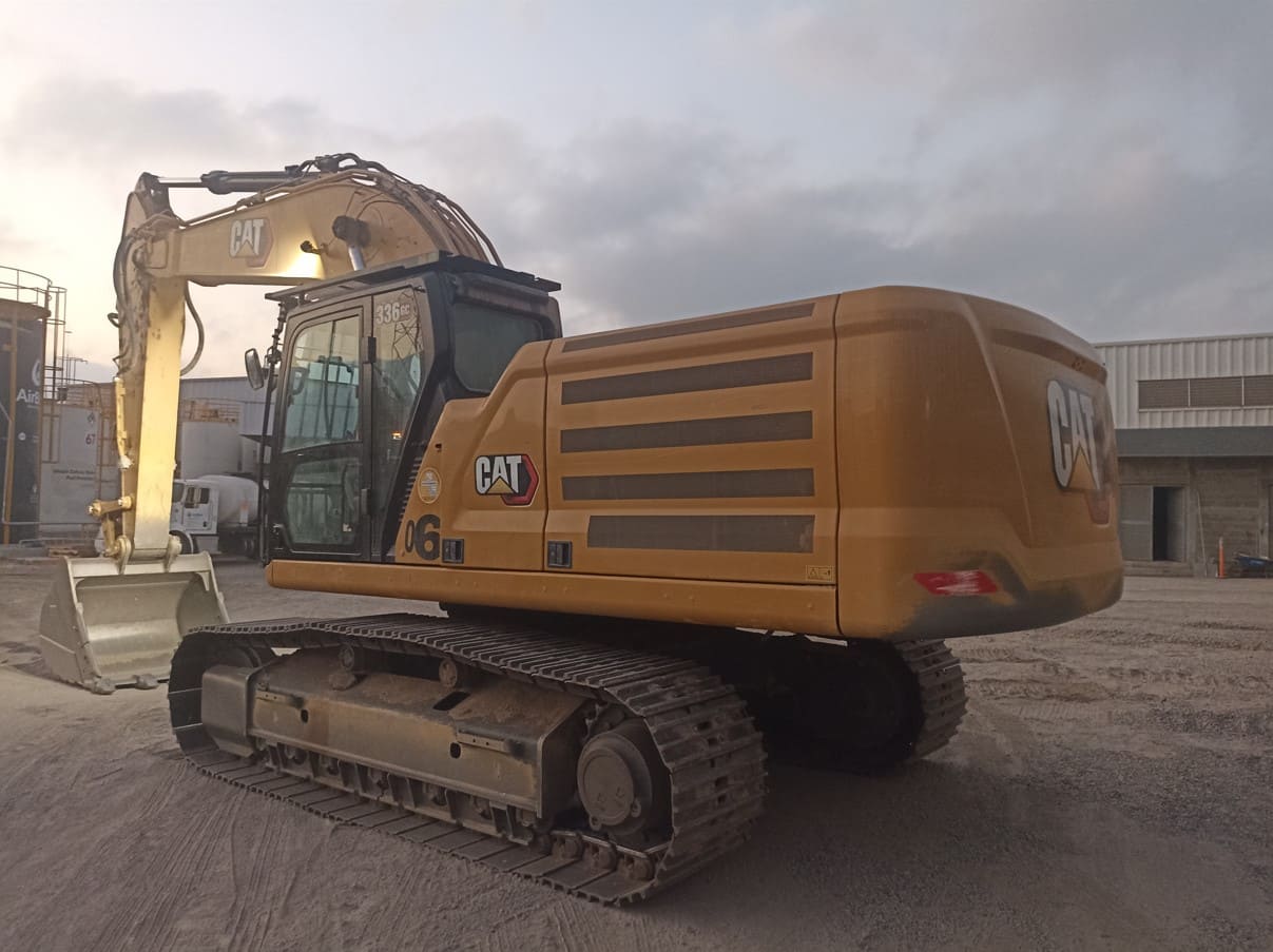 Excavadora usada cat
