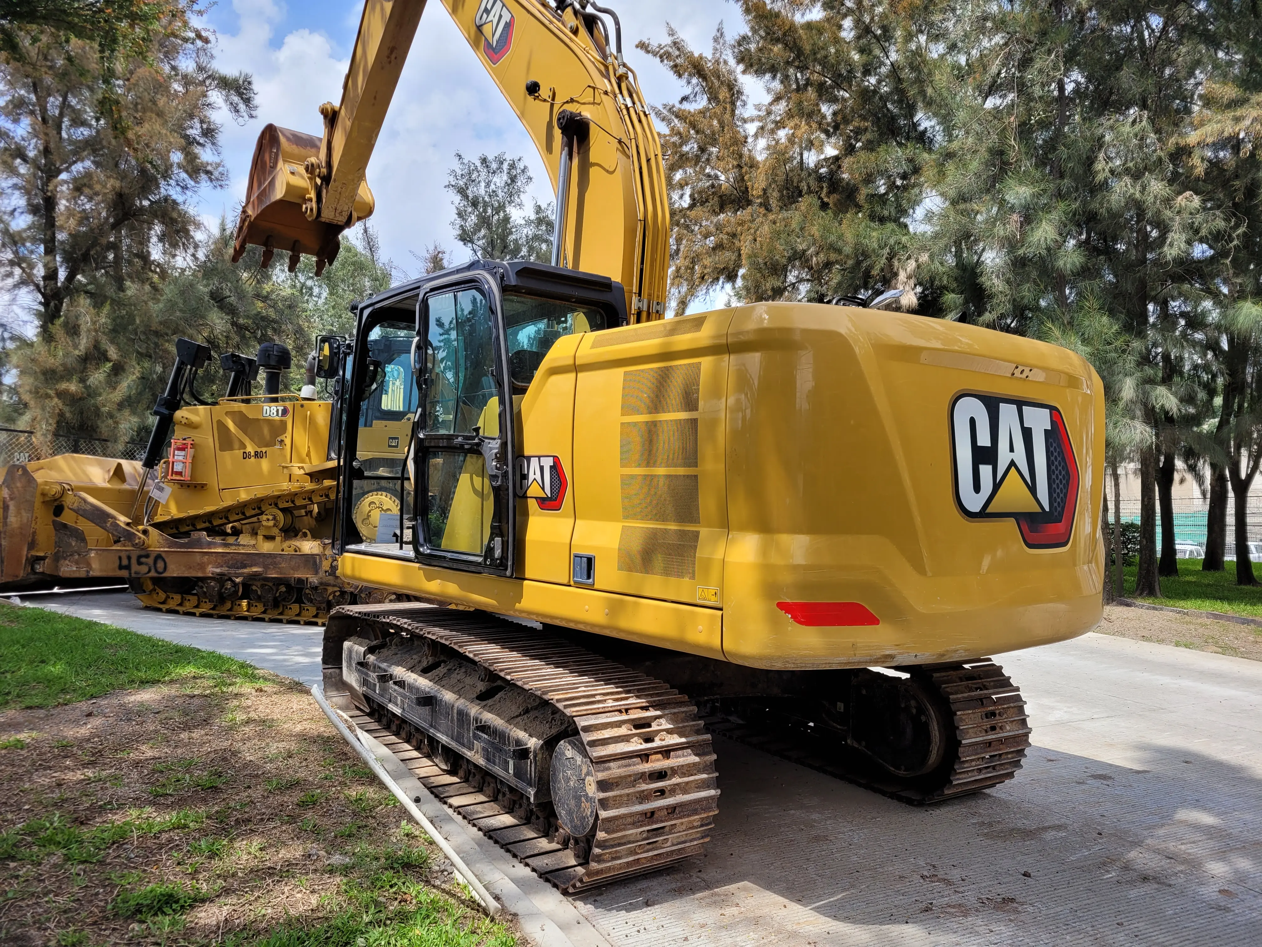 Excavadora usada cat