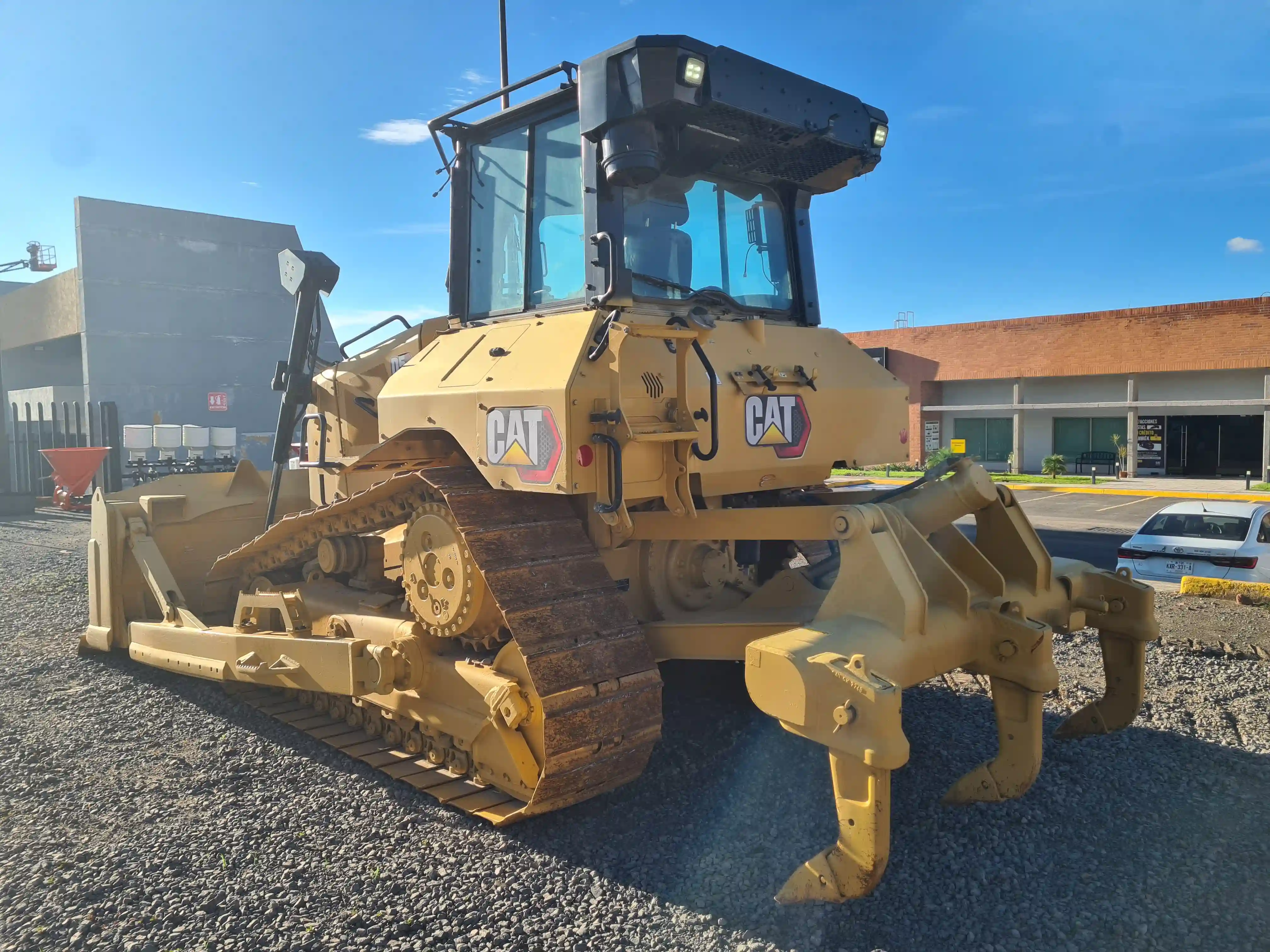Bulldozer usado cat