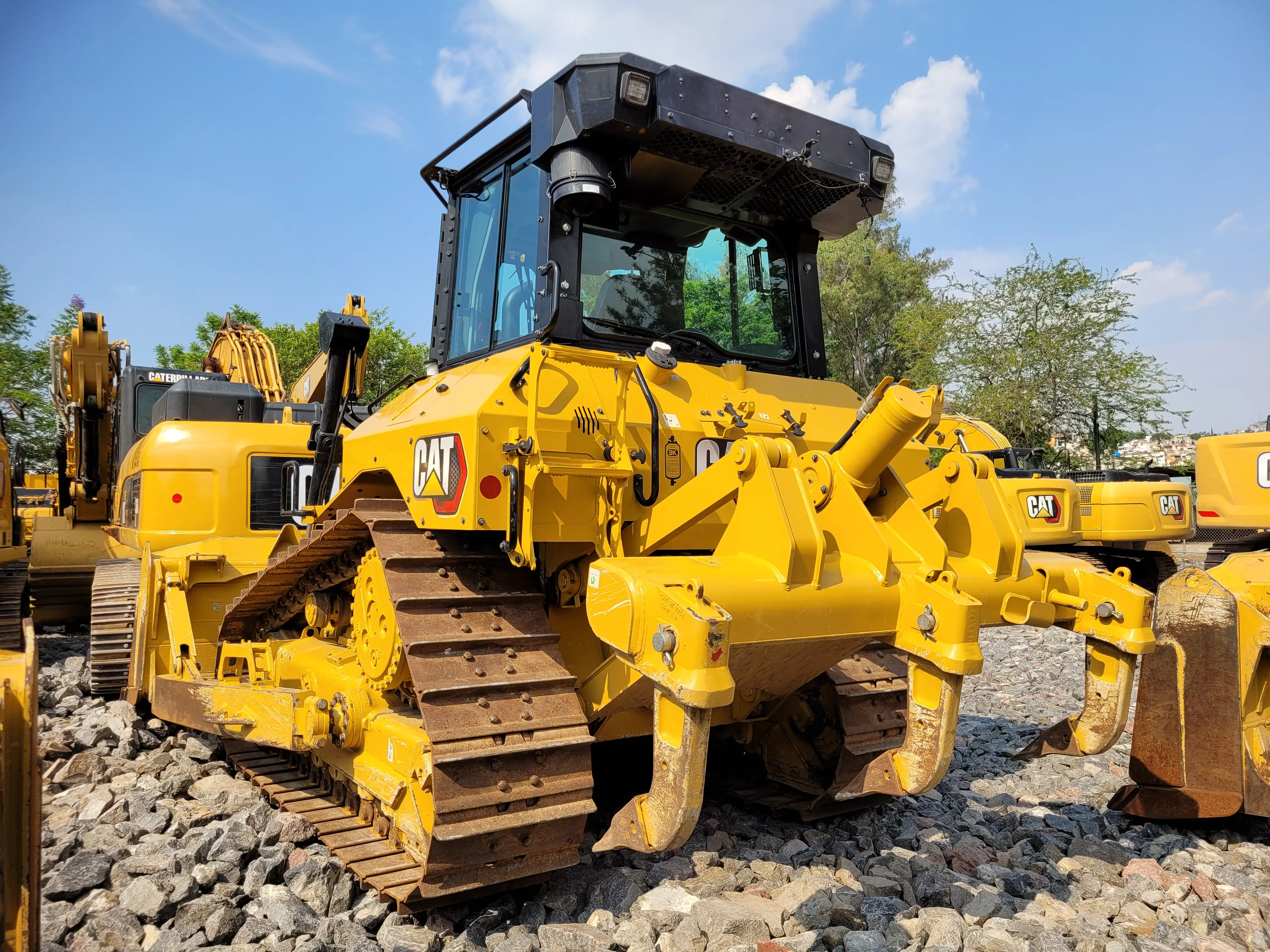Bulldozer usado cat