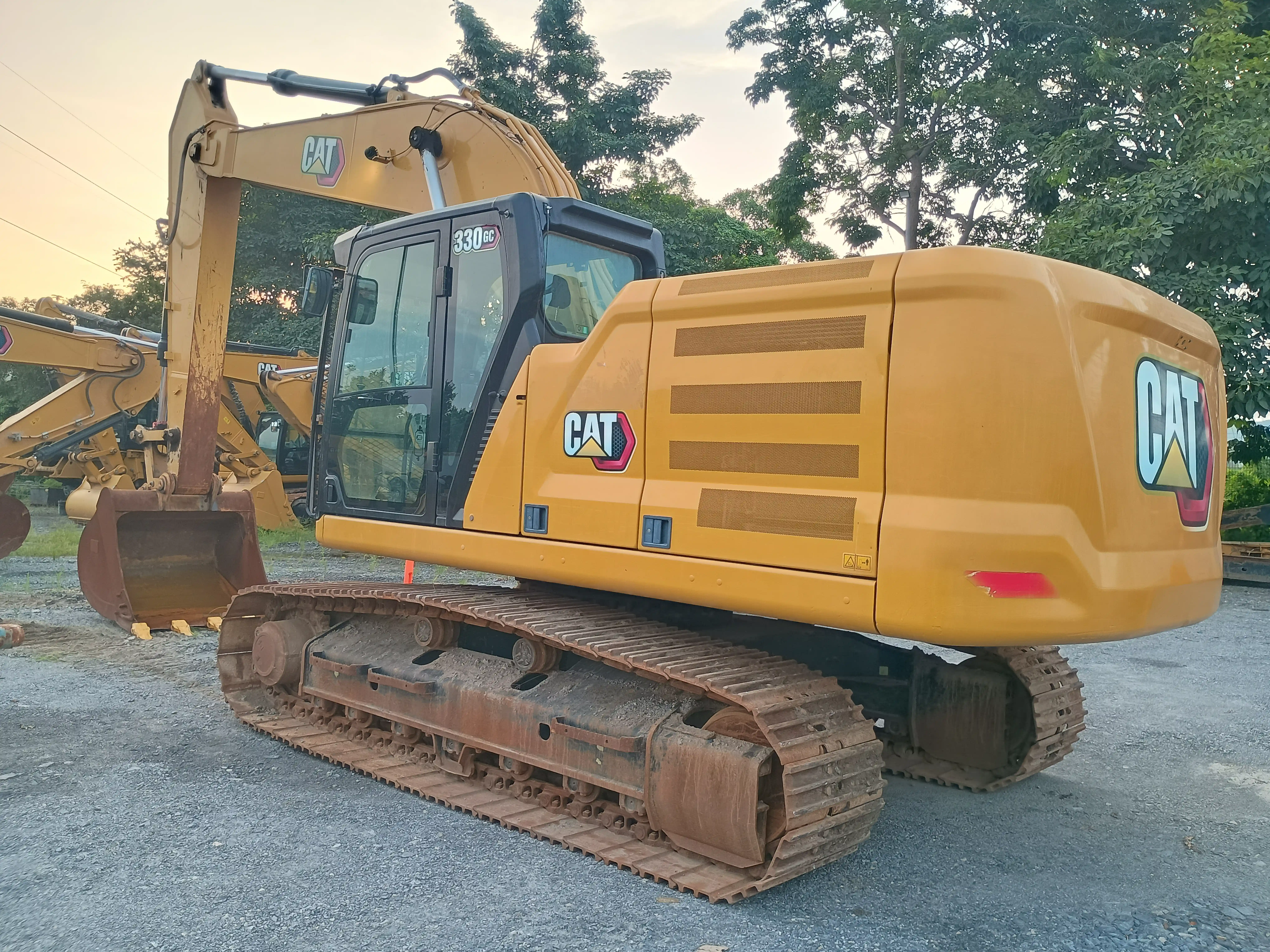 Excavadora usada cat