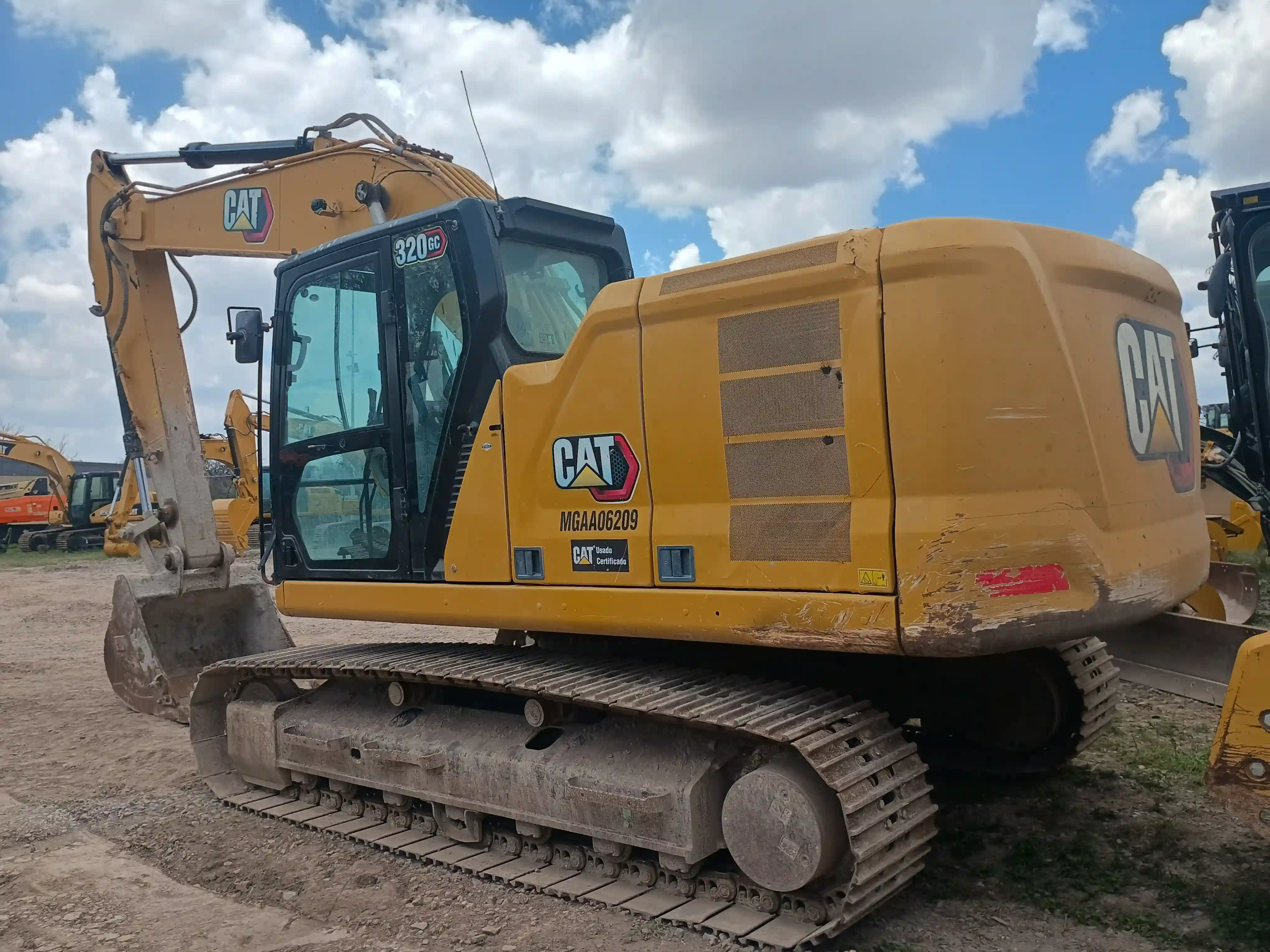 Excavadora usada cat