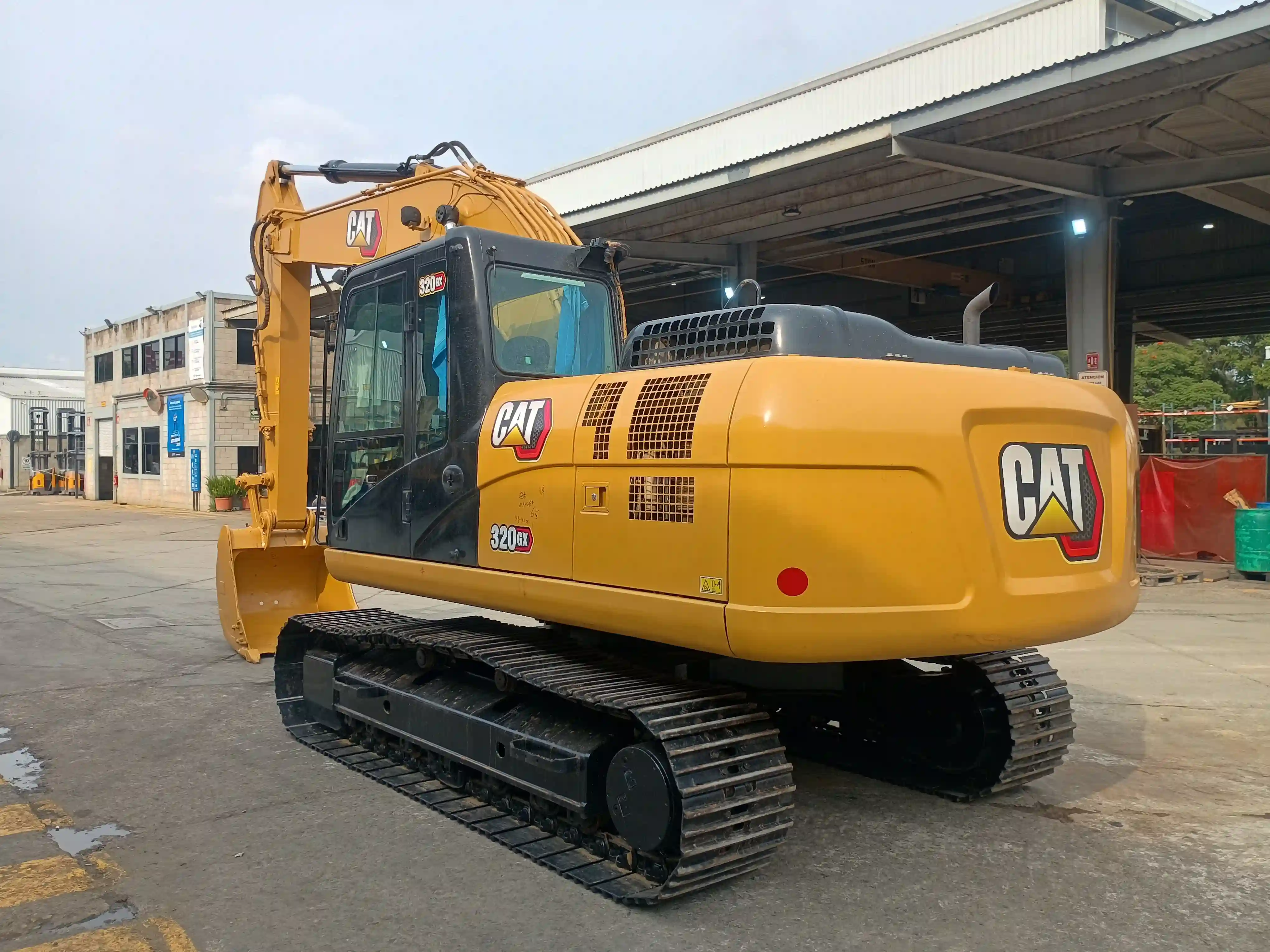 Excavadora usada cat