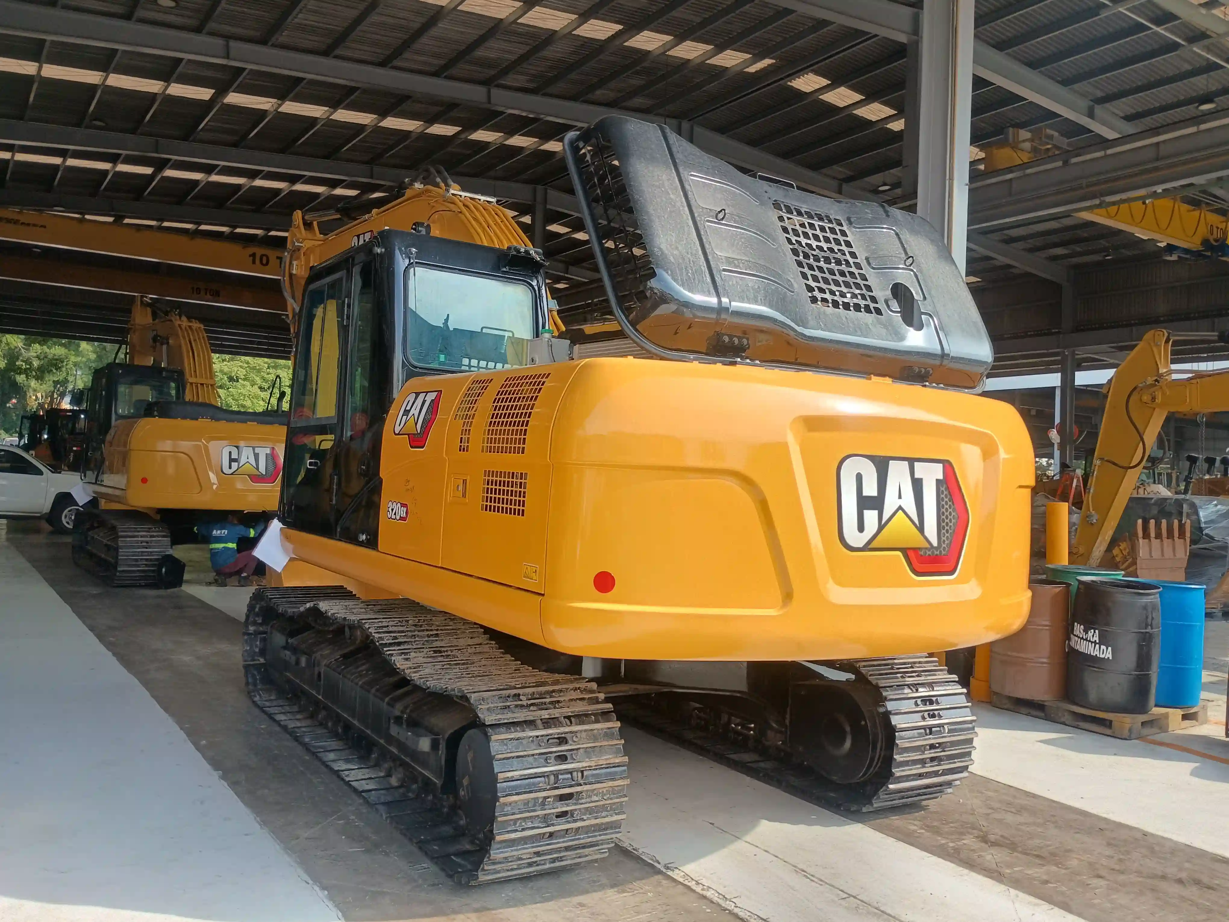 Excavadora usada cat