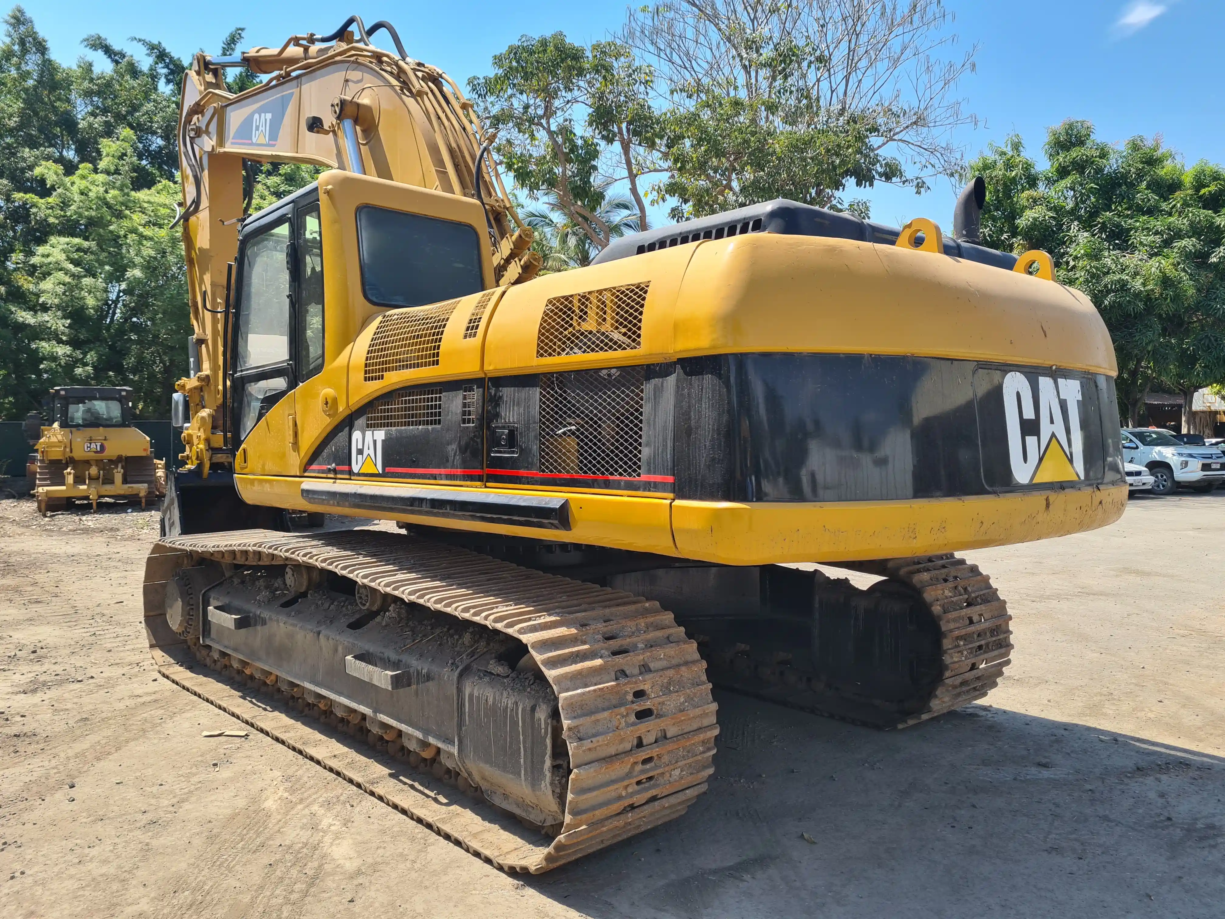 Excavadora usada cat