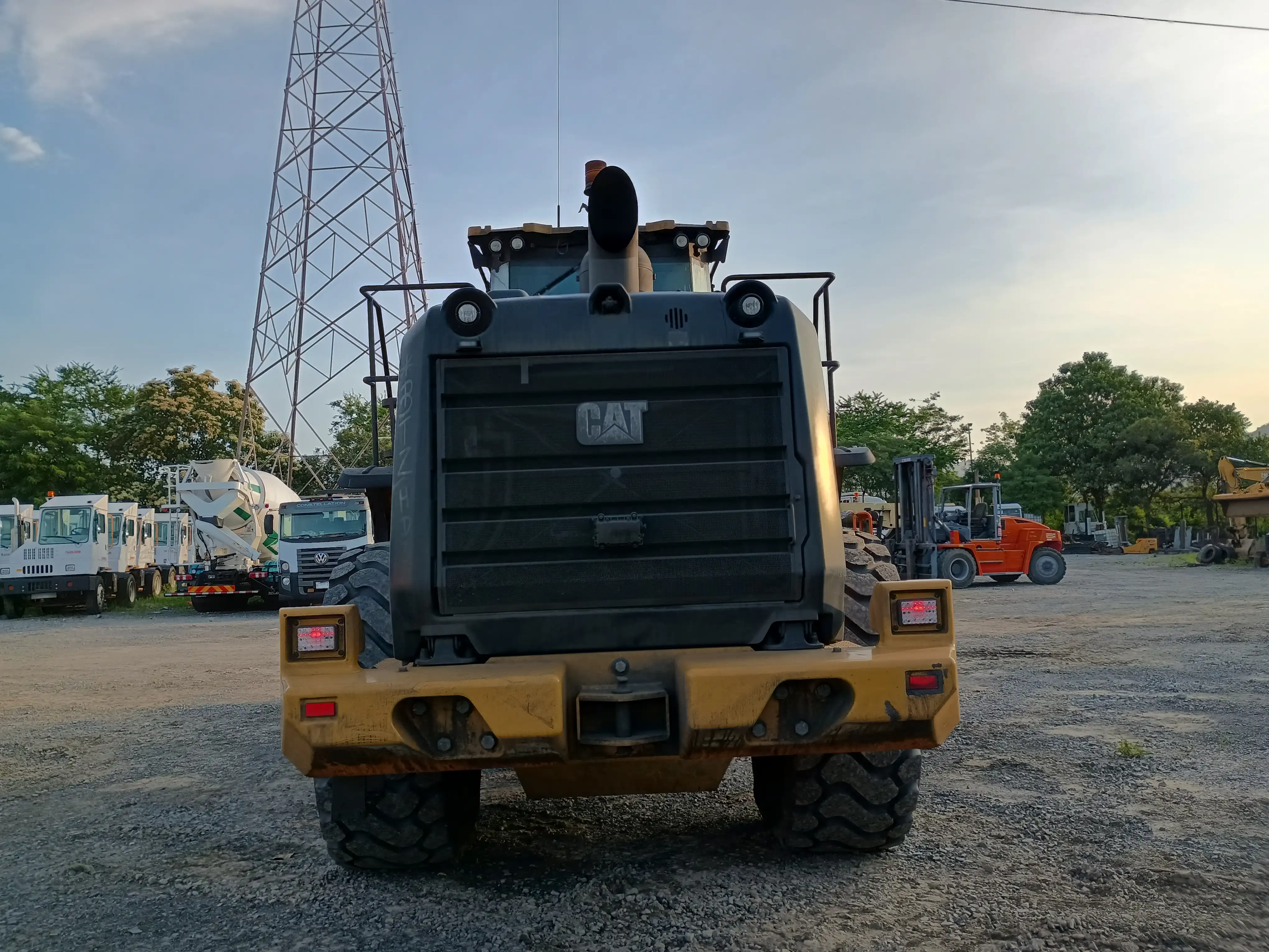 Cargador frontal usado