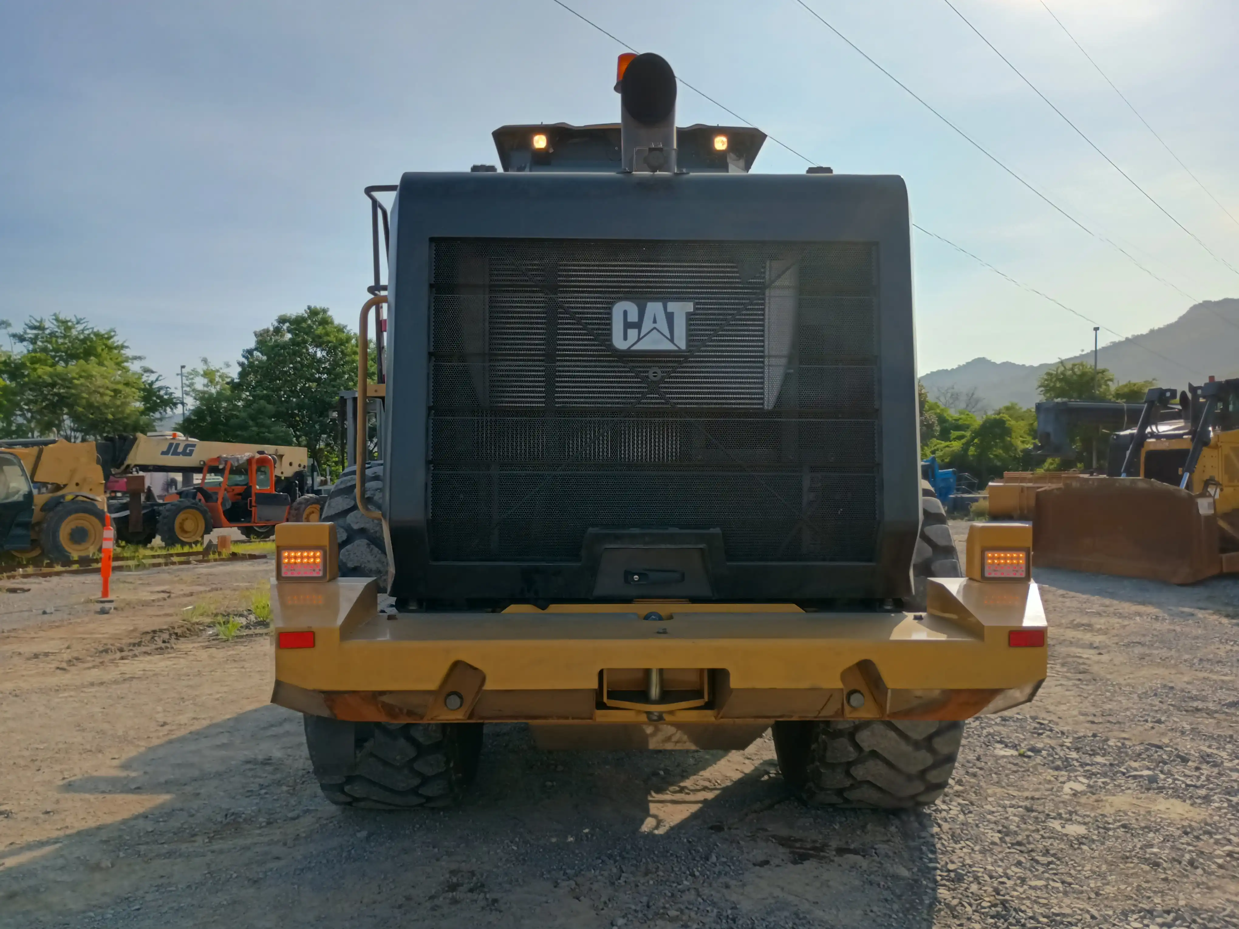 Cargador frontal usado