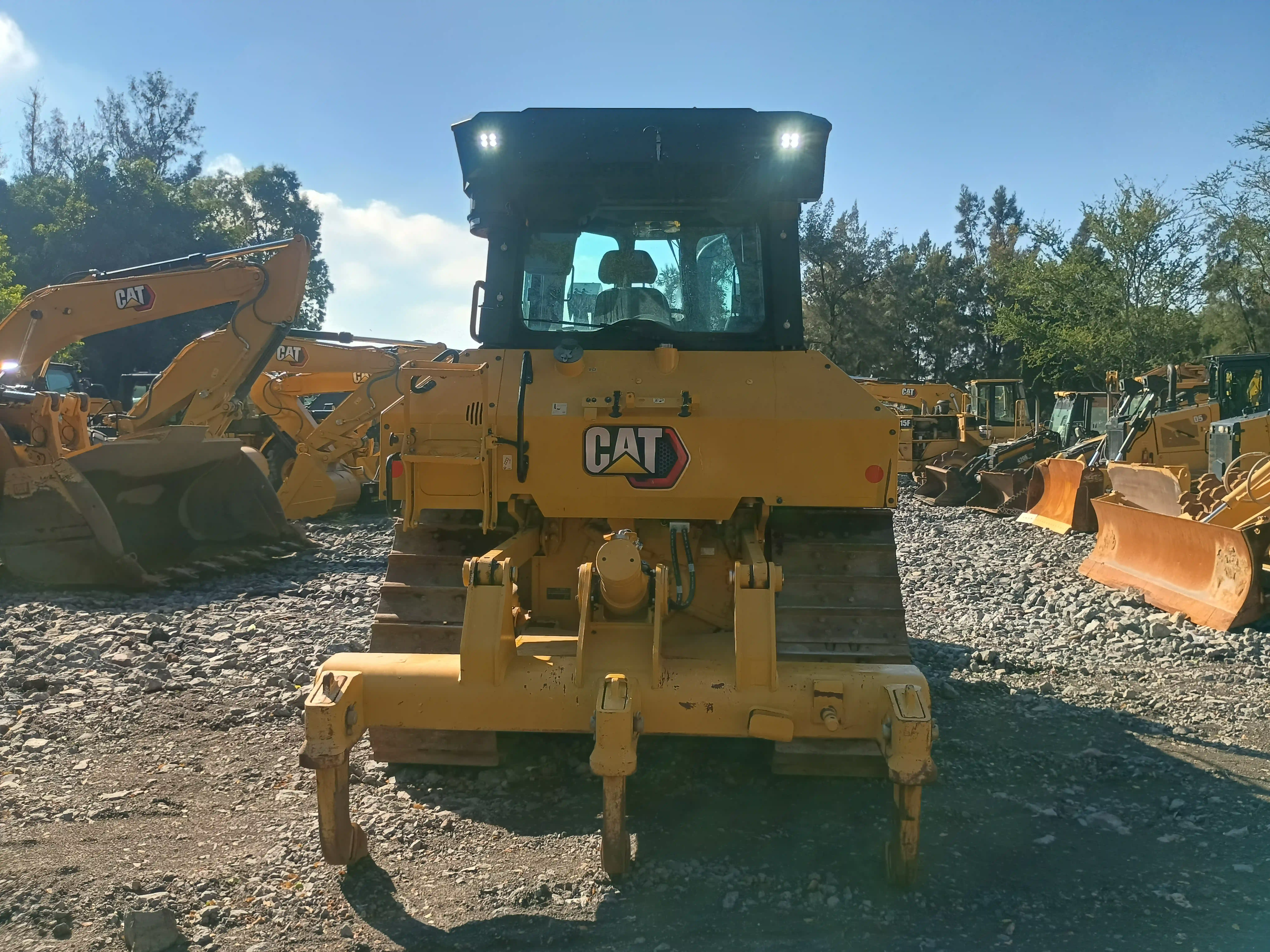 Bulldozer usado cat