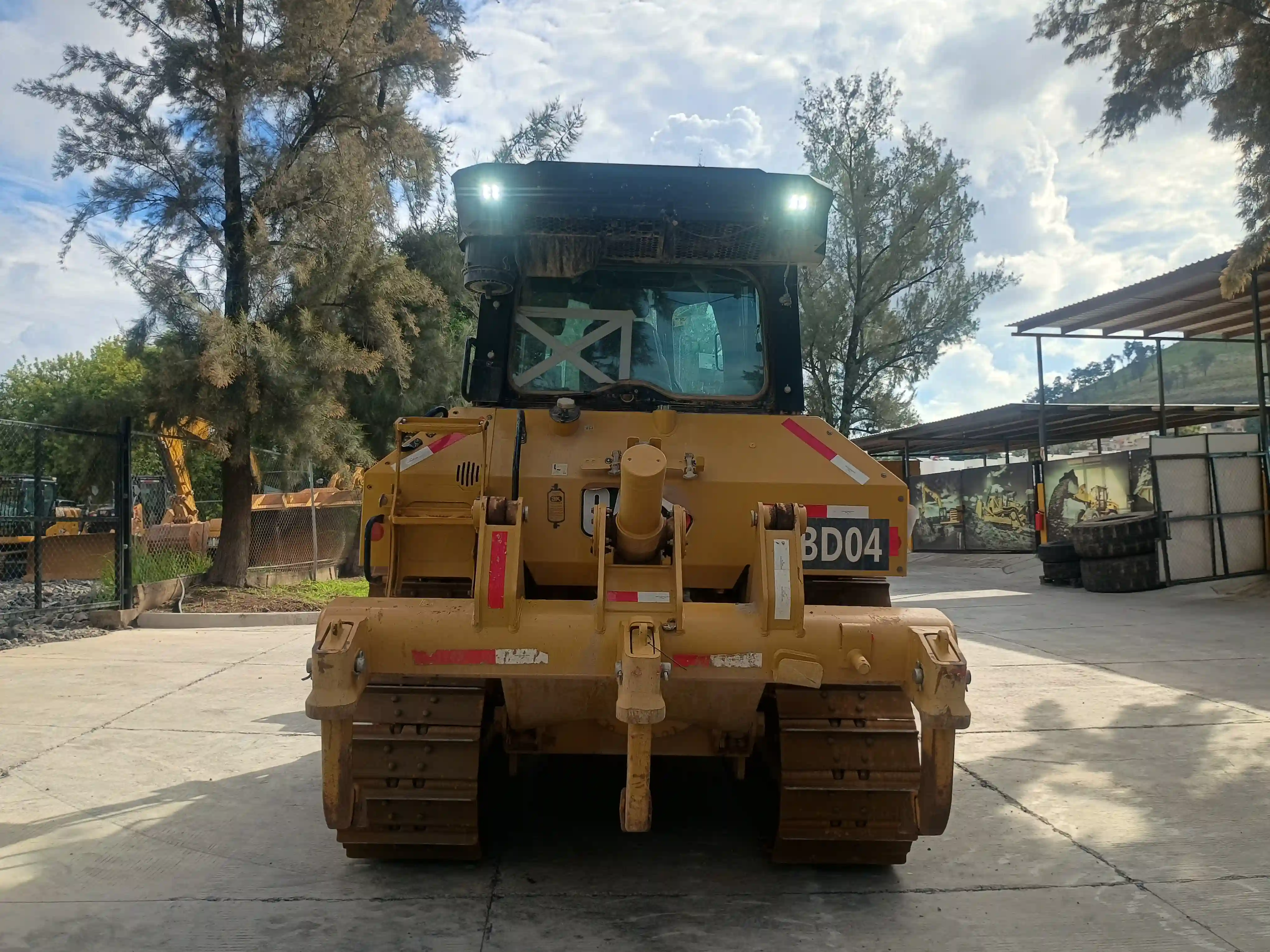Bulldozer usado cat