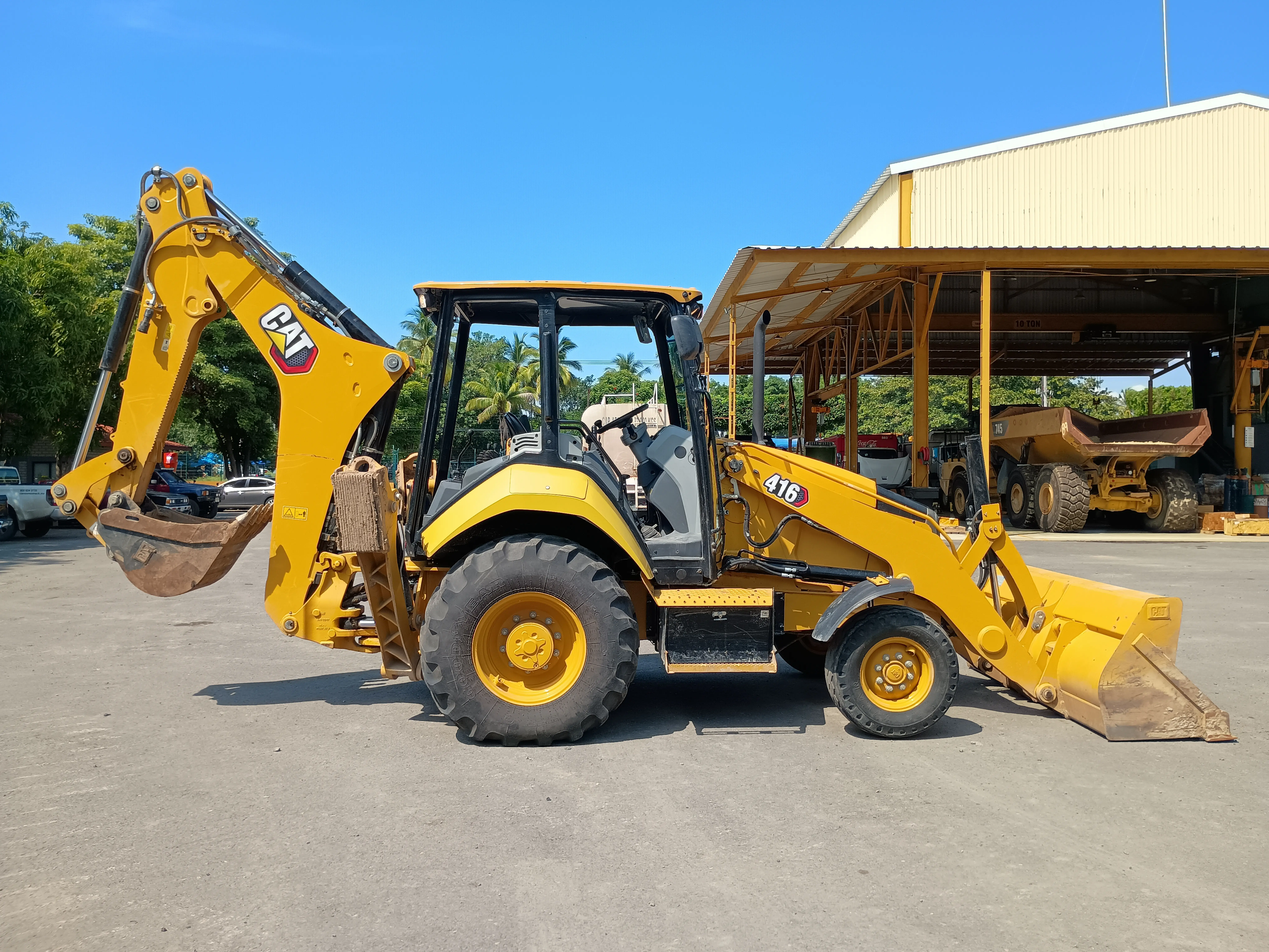 Retroexcavadora usada cat