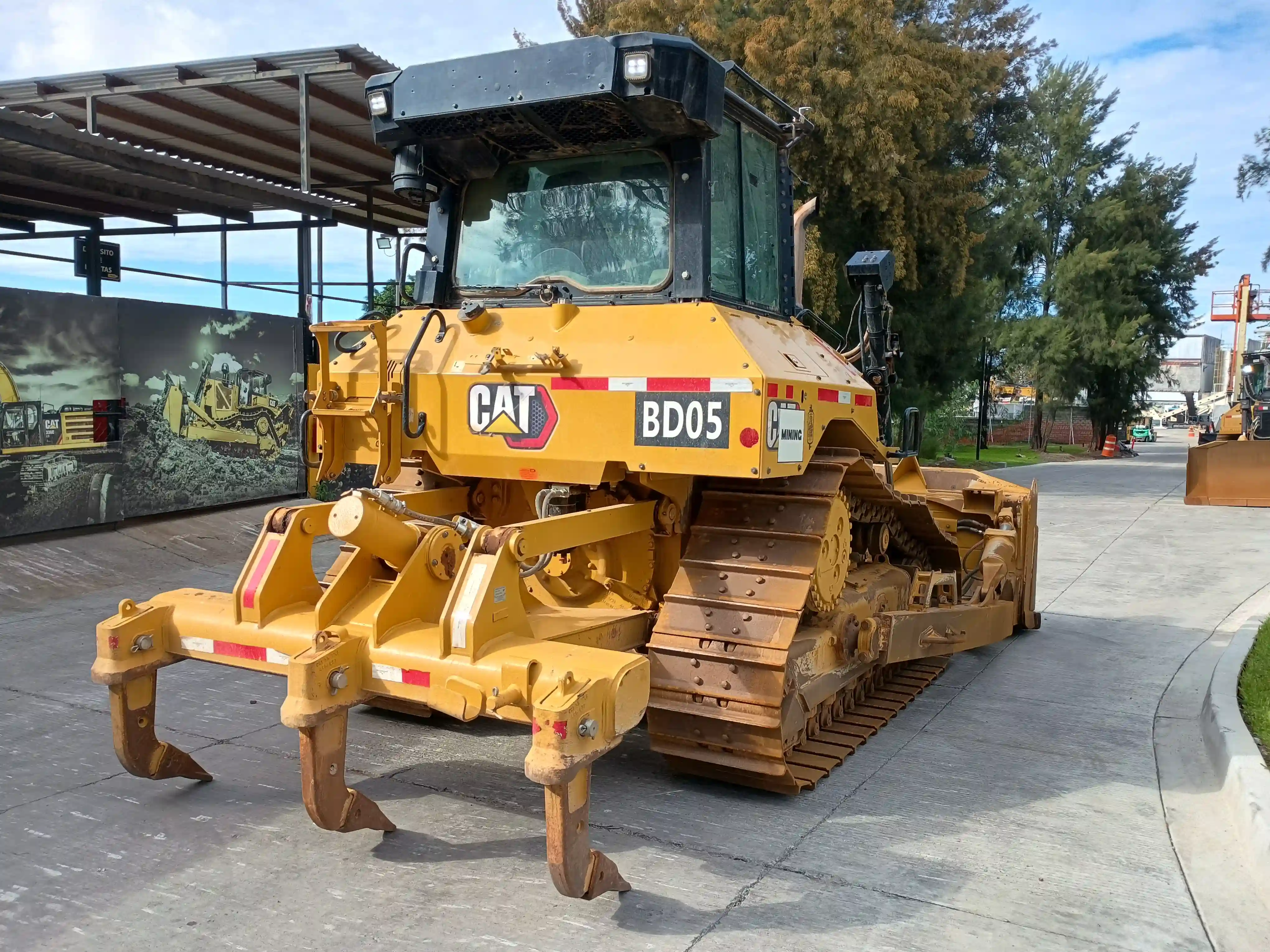 Bulldozer usado cat
