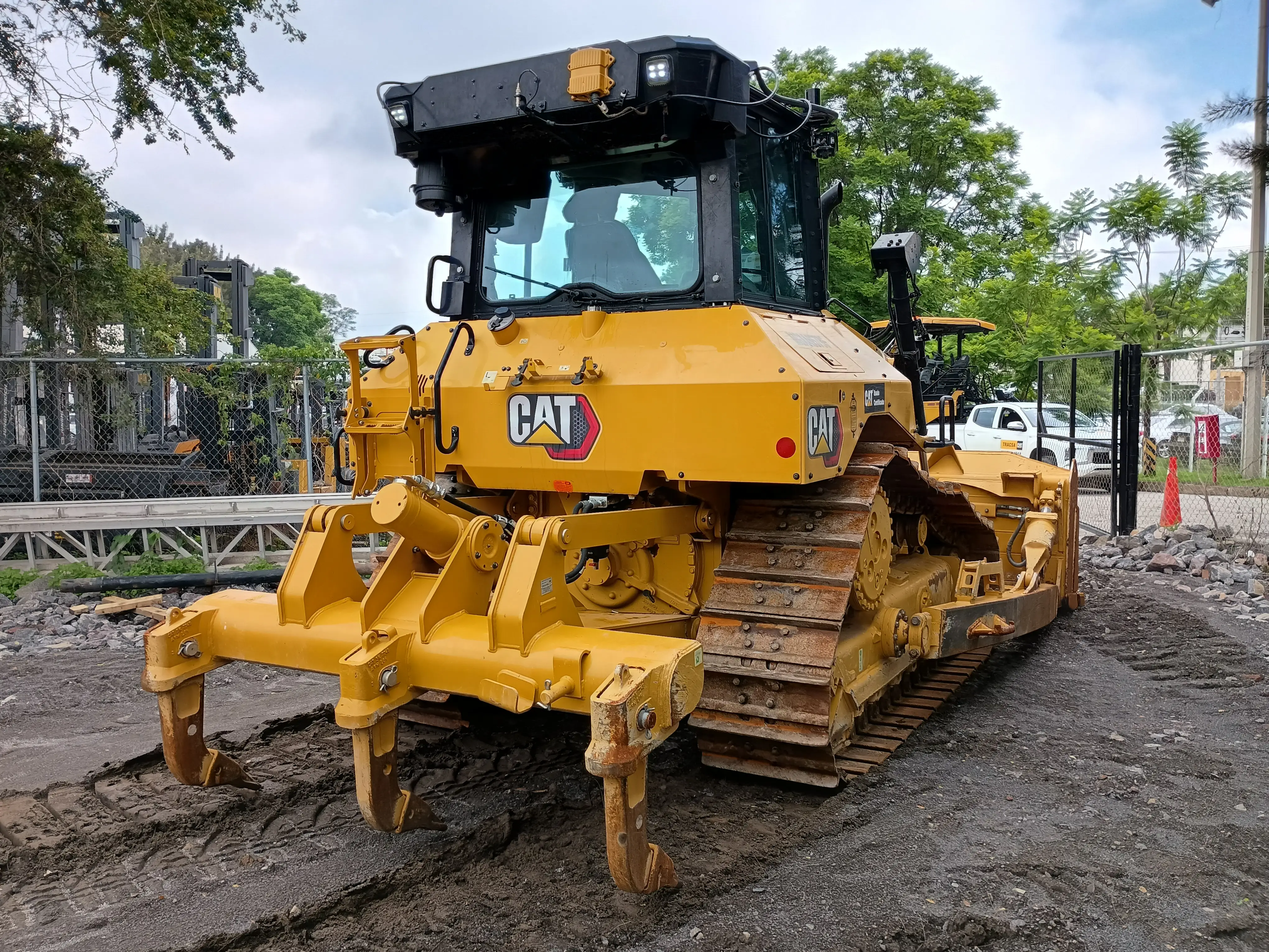 Bulldozer usado cat