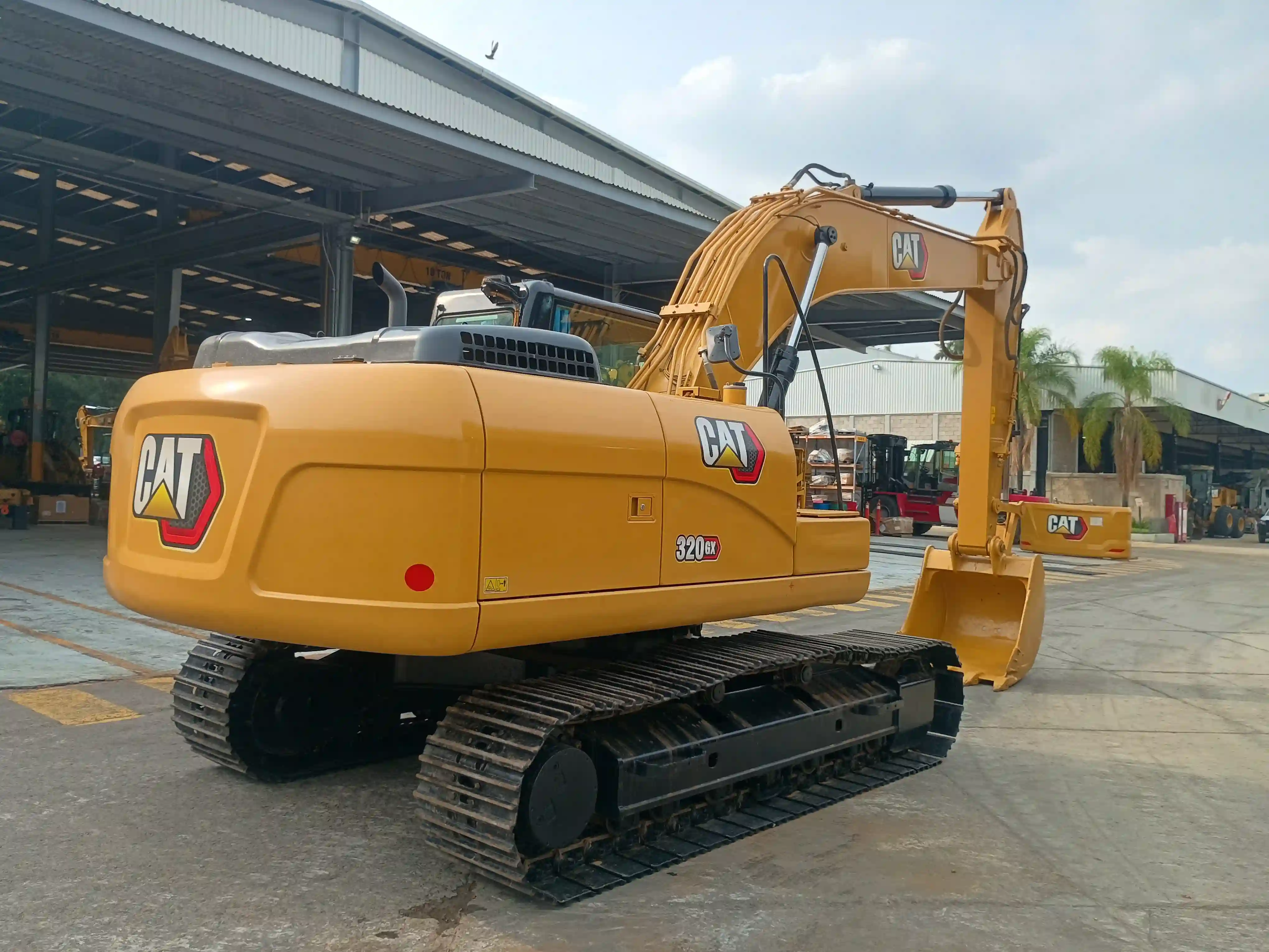 Excavadora usada cat
