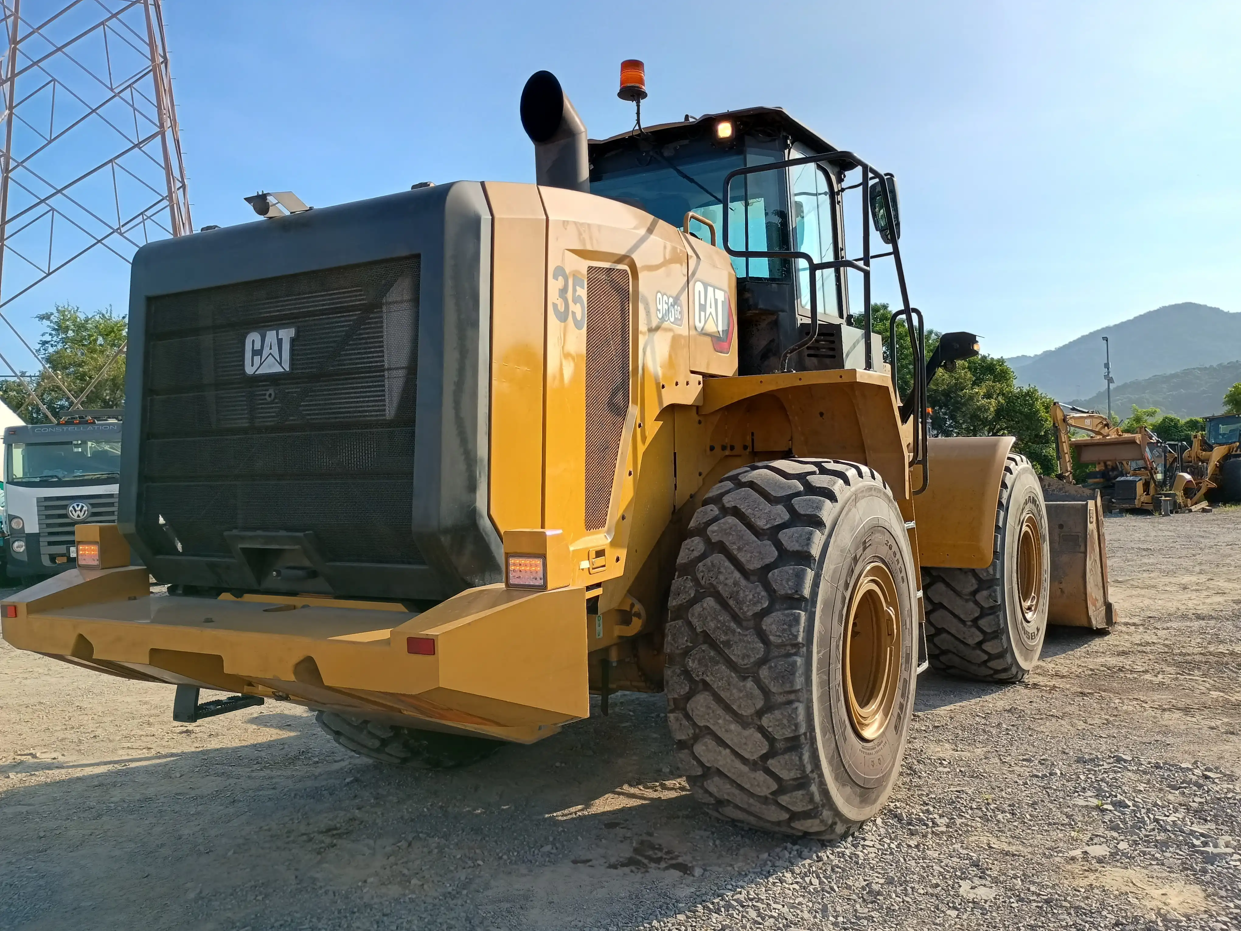 Cargador frontal usado